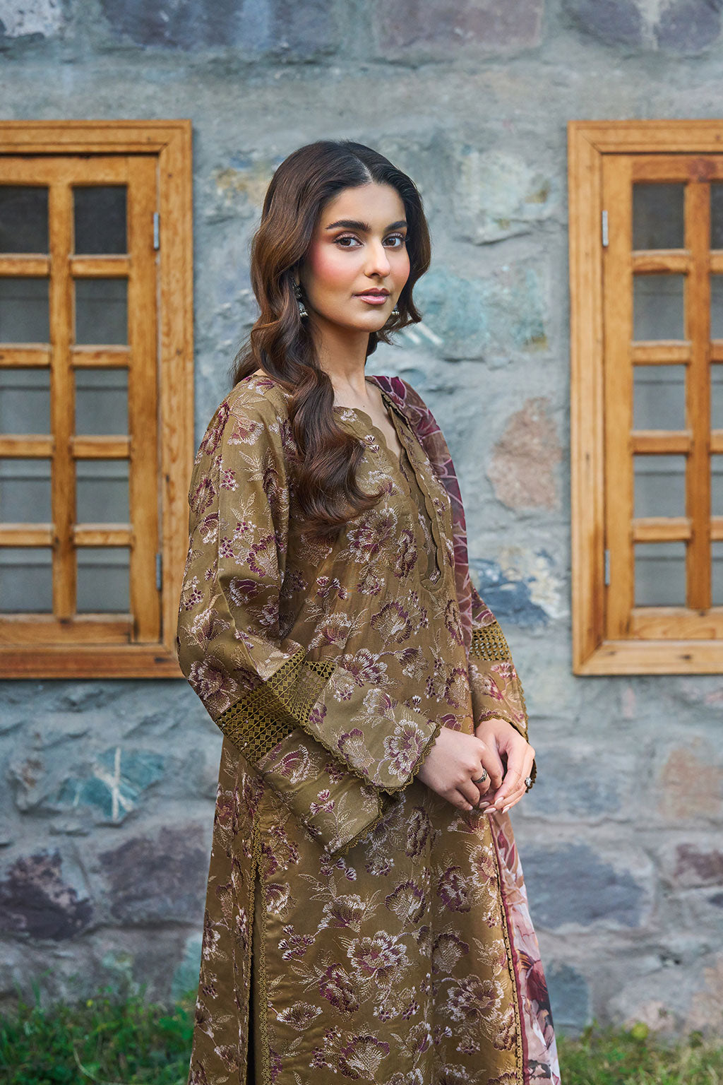 Ramsha | Riwaj Winter Collection | J-702 - House Of Hania