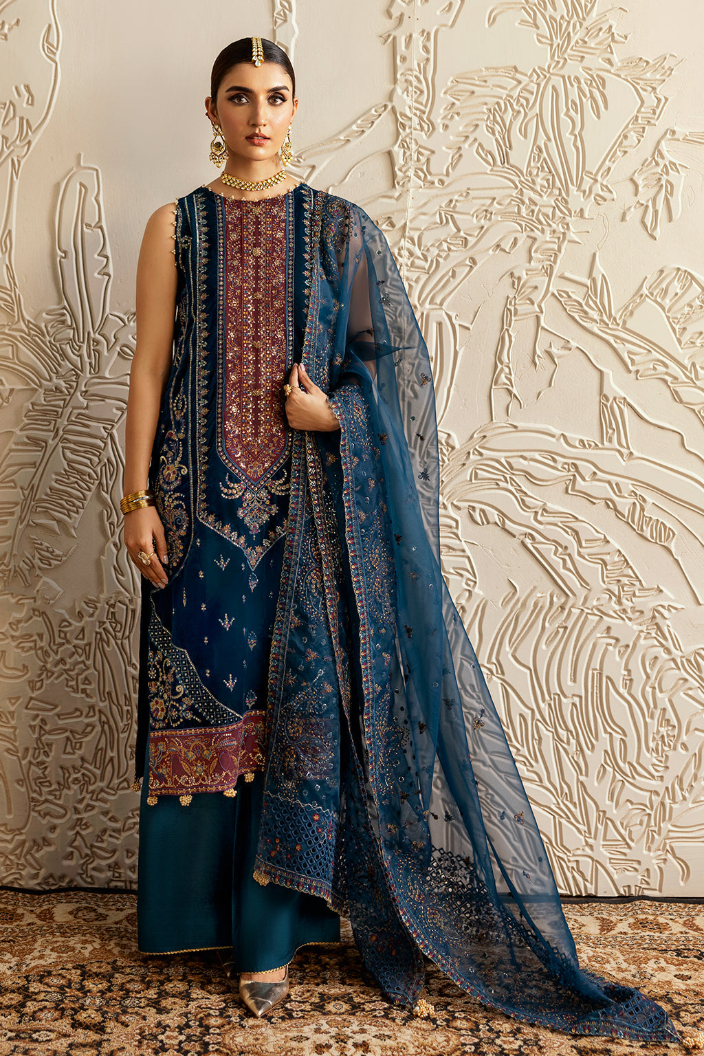 Ramsha | Velvet Collection | V-604 - House Of Hania