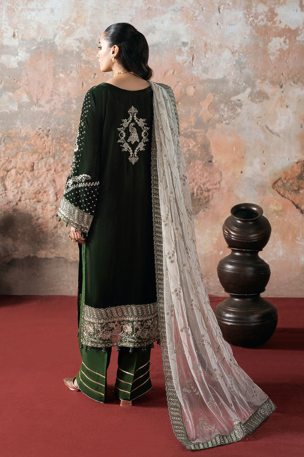Ramsha | Velvet Collection |V-705 - House Of Hania