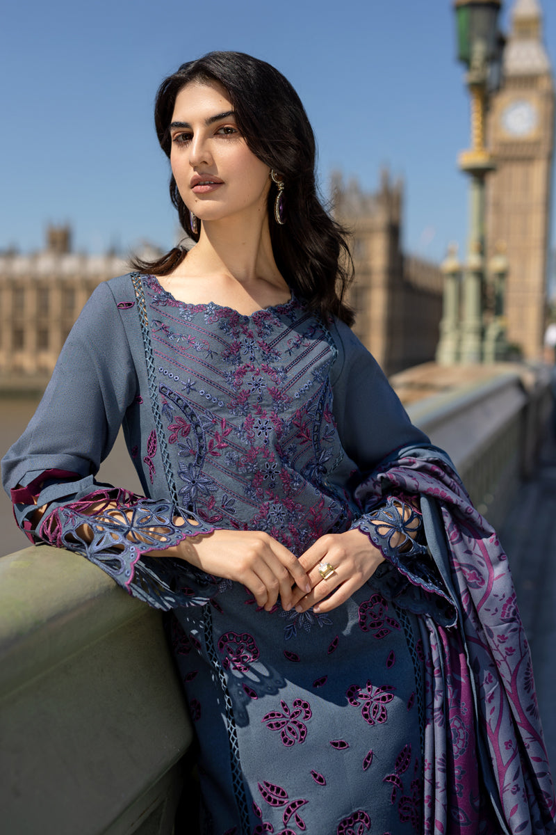 Rangrasiya | Carnation Winter Shawl | Delilah - House Of Hania