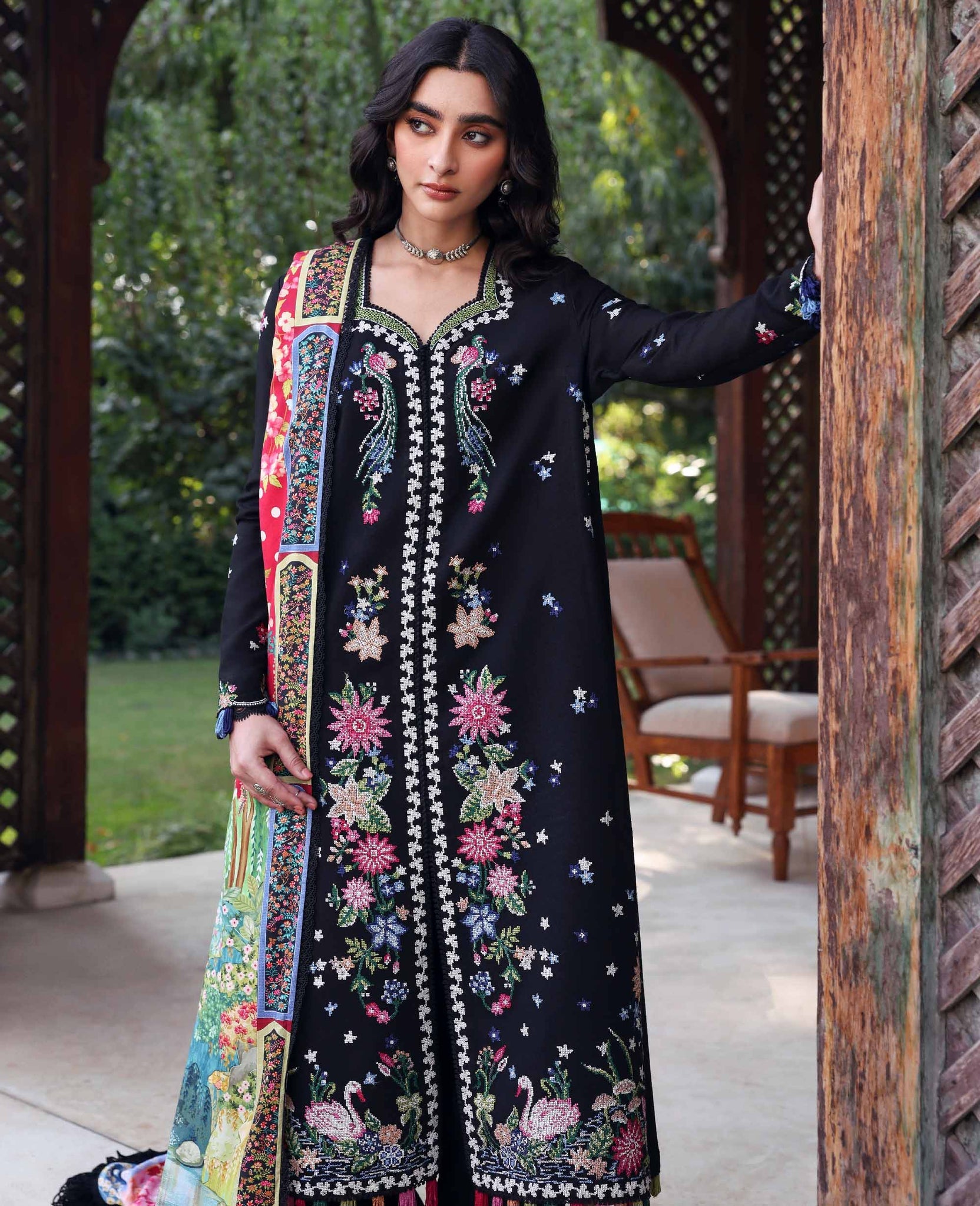 Republic Womenswear | Amaris Luxury Shawl 25 | Aveline - House Of Hania