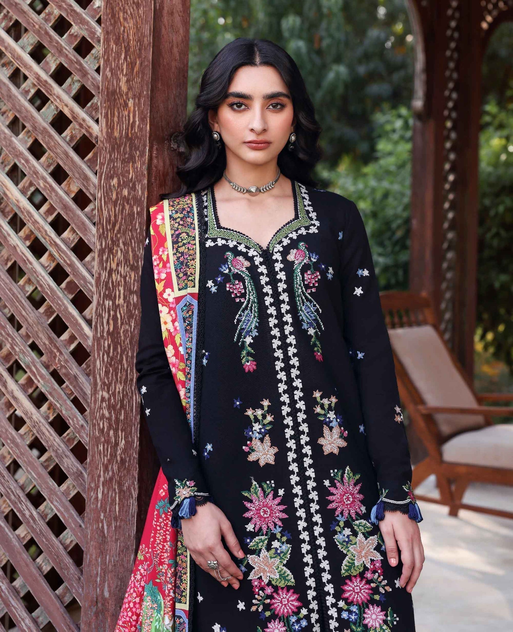 Republic Womenswear | Amaris Luxury Shawl 25 | Aveline - House Of Hania