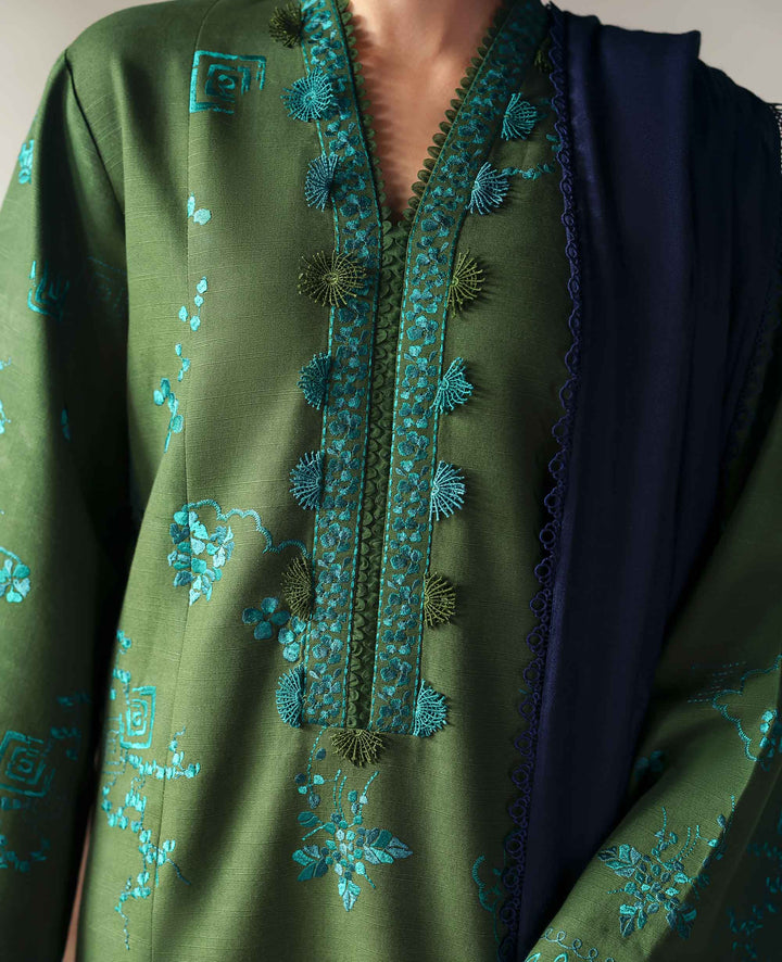 Republic Womenswear | Amaris Luxury Shawl 25 | Elysia - House Of Hania