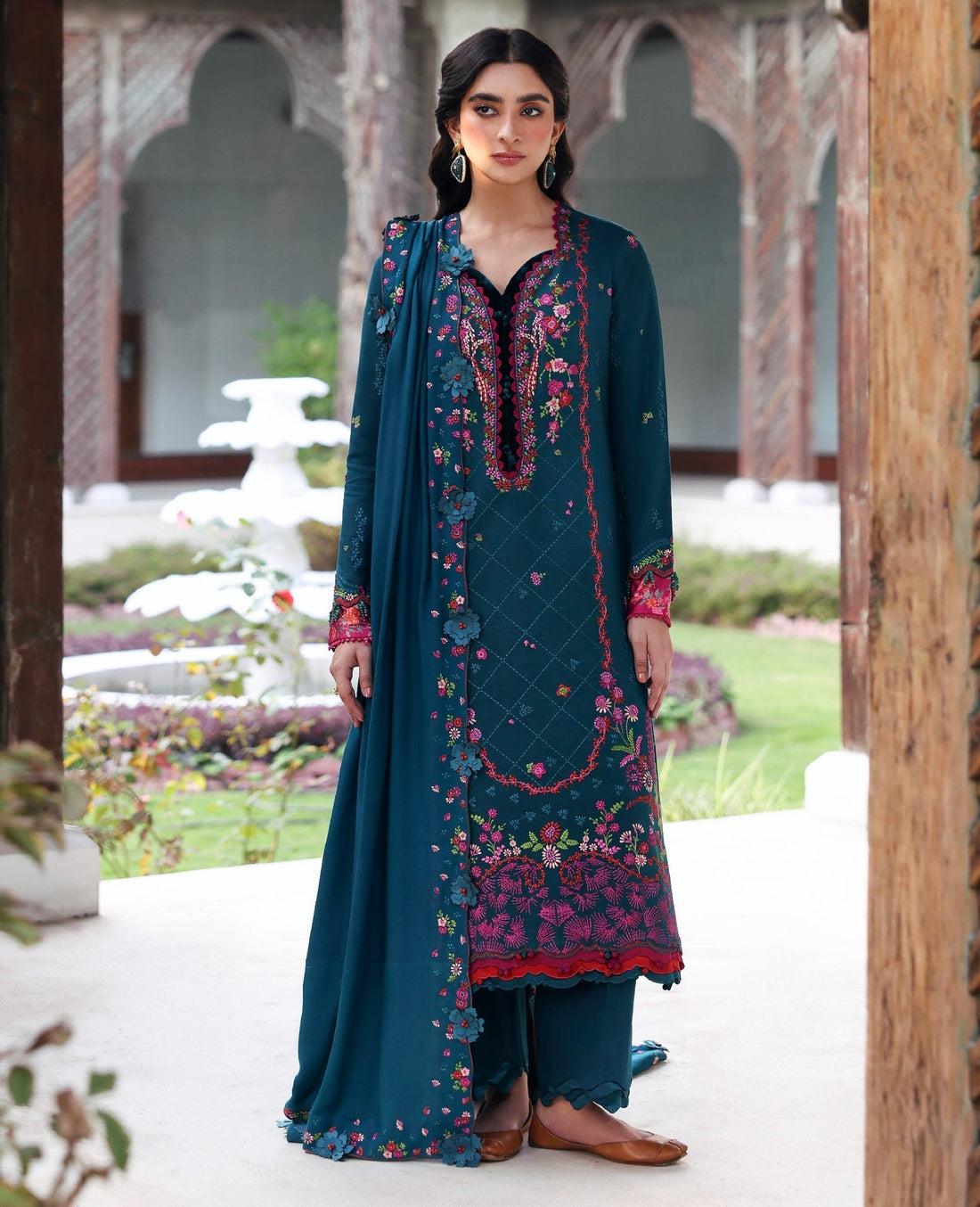 Republic Womenswear | Amaris Luxury Shawl 25 | Evania - House Of Hania