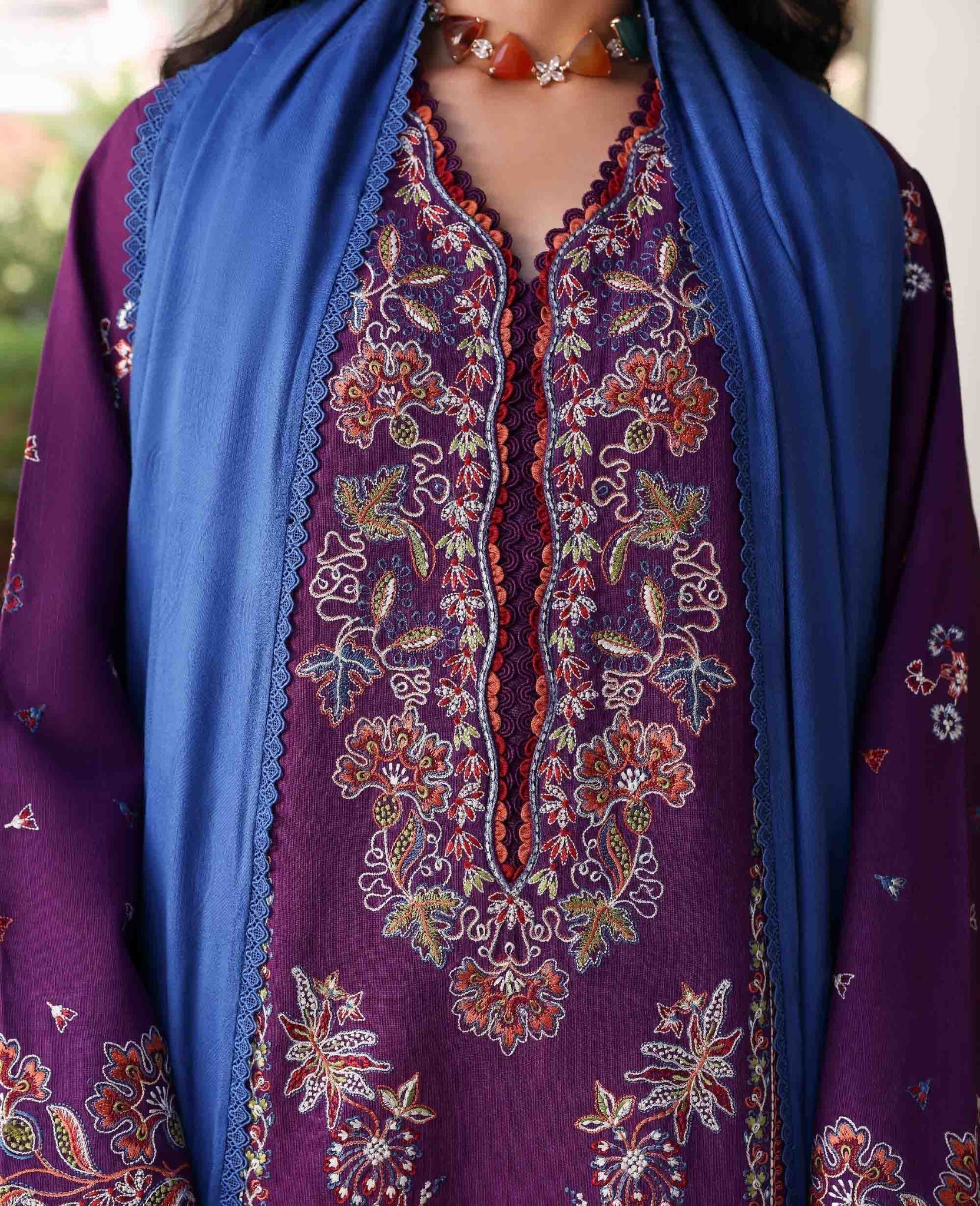 Republic Womenswear | Amaris Luxury Shawl 25 | Kaia - House Of Hania