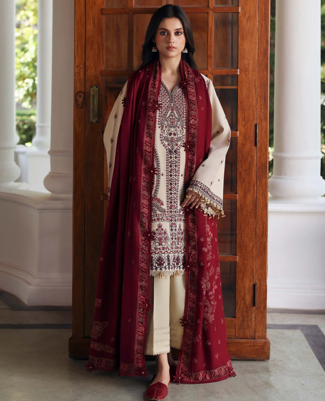 Republic Womenswear | Amaris Luxury Shawl 25 | Liora - House Of Hania