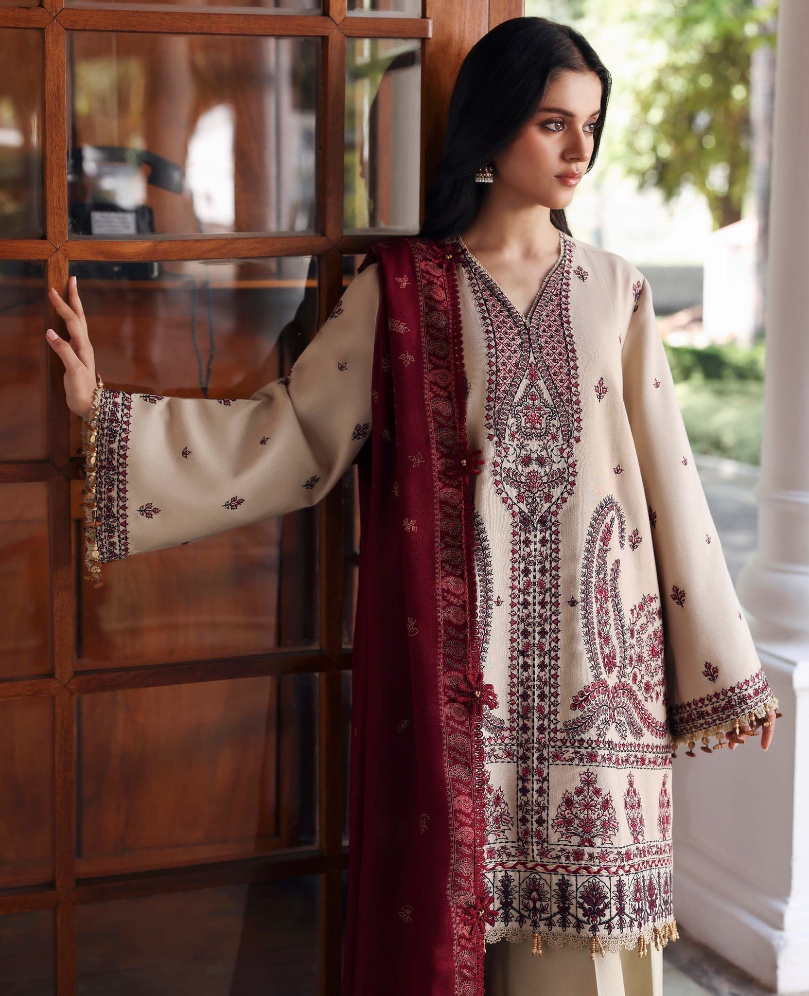 Republic Womenswear | Amaris Luxury Shawl 25 | Liora - House Of Hania