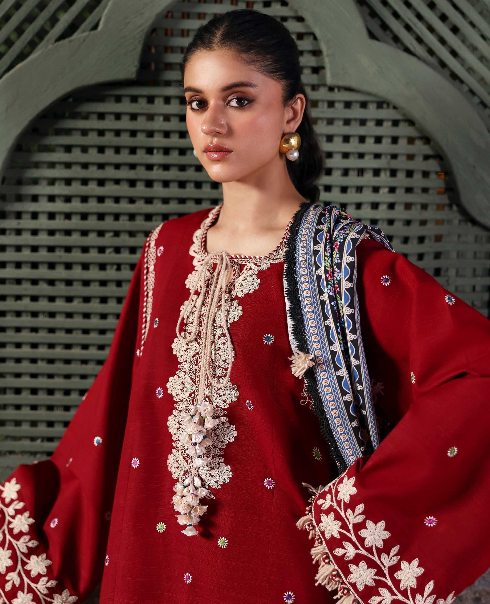Republic Womenswear | Amaris Luxury Shawl 25 | Orlena - House Of Hania