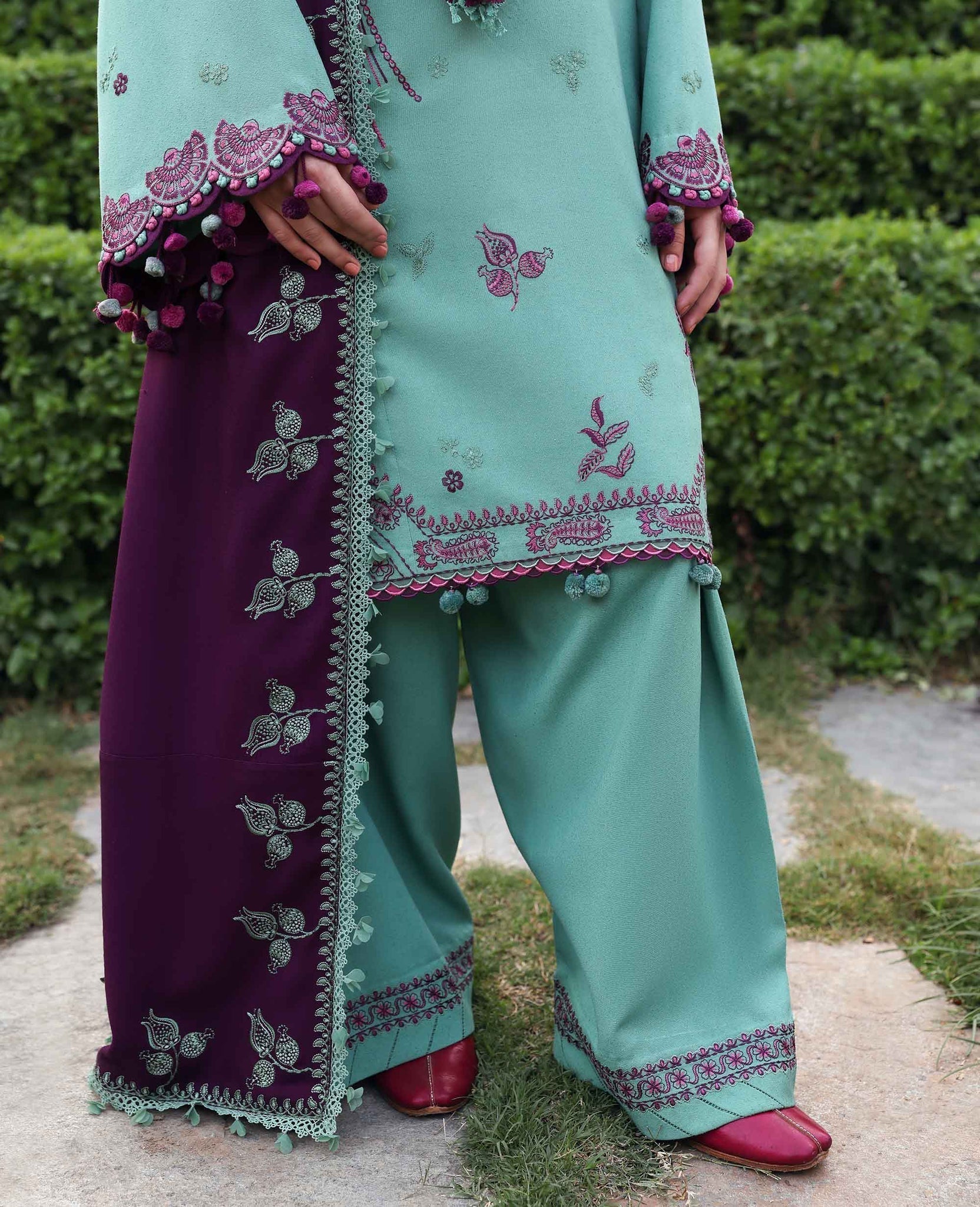 Republic Womenswear | Amaris Luxury Shawl 25 | Virella - House Of Hania