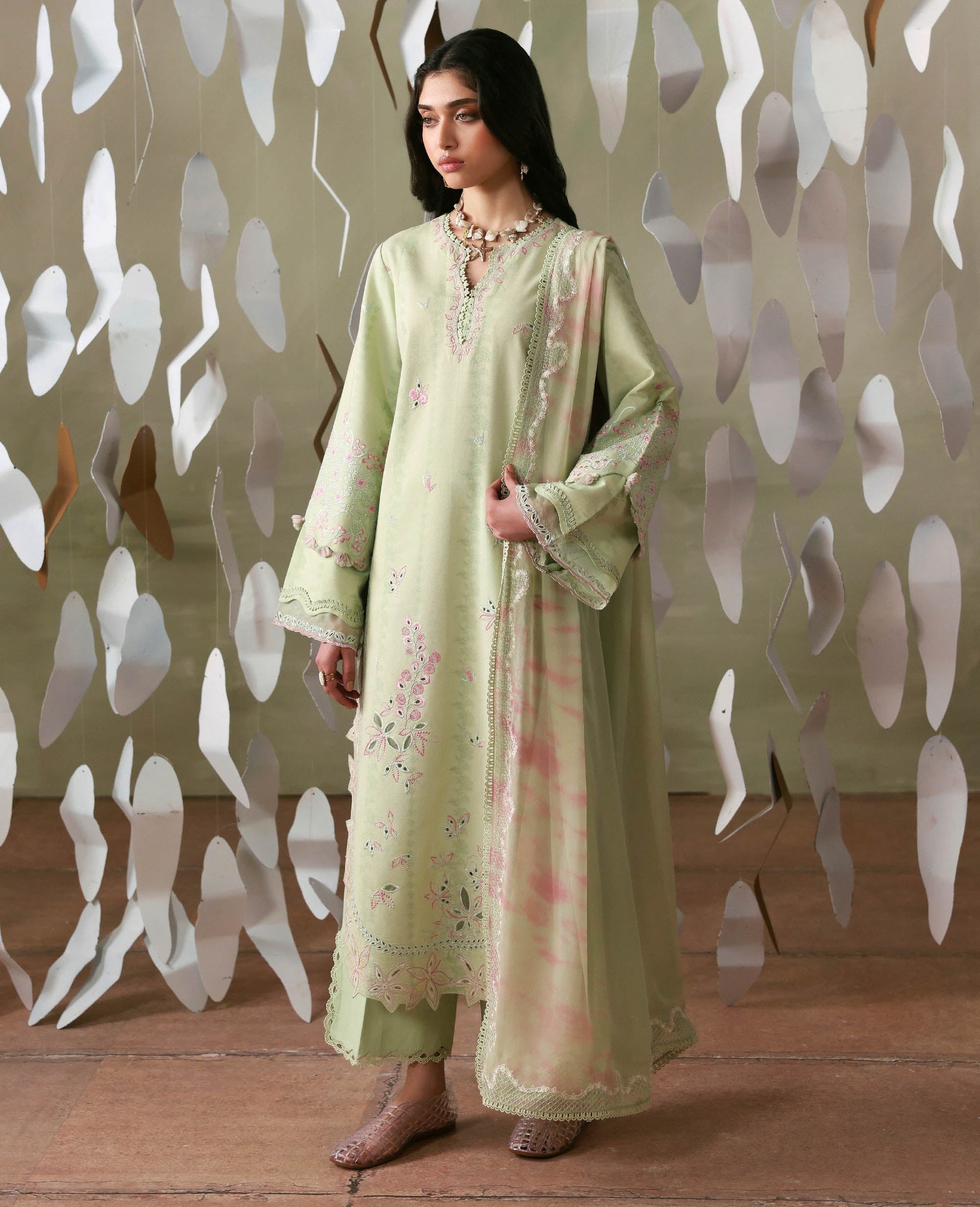 Republic Womenswear | Basic Vol 1'26 | Lilia - House Of Hania