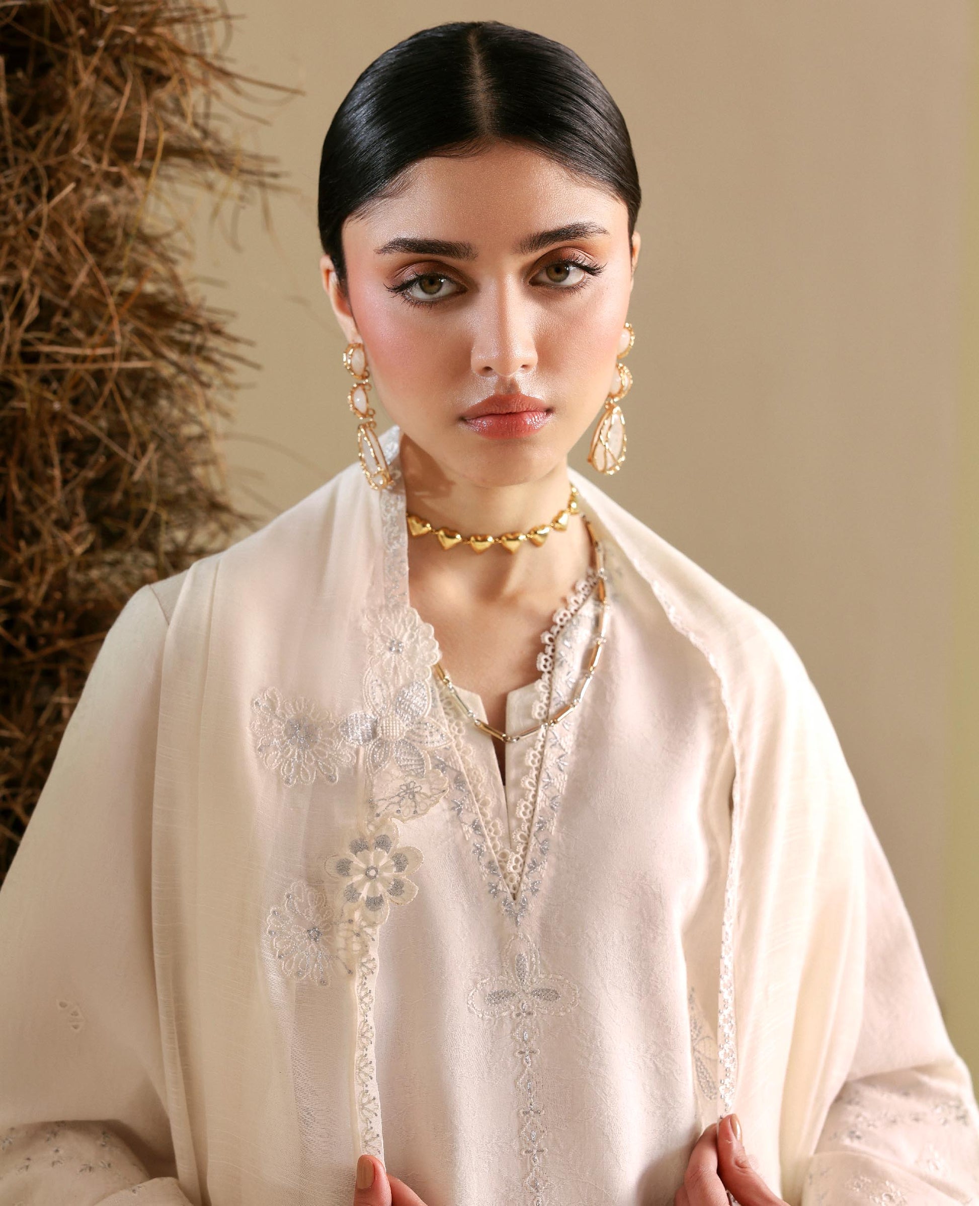Republic Womenswear | Basic Vol 1'26 | Lumina - House Of Hania