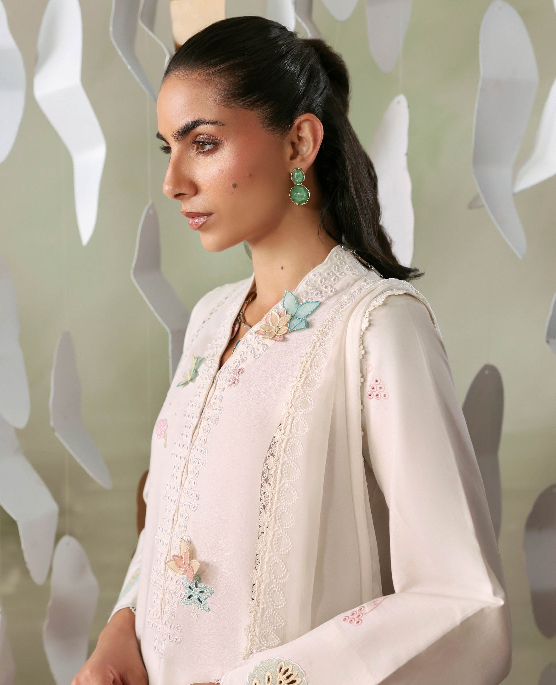 Republic Womenswear | Basic Vol 1'26 | Neve - House Of Hania