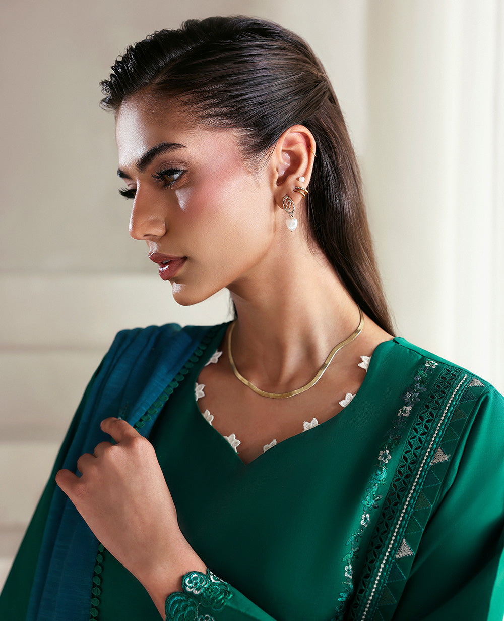 Republic Womenswear | Basics 25 | BP-210 - House Of Hania