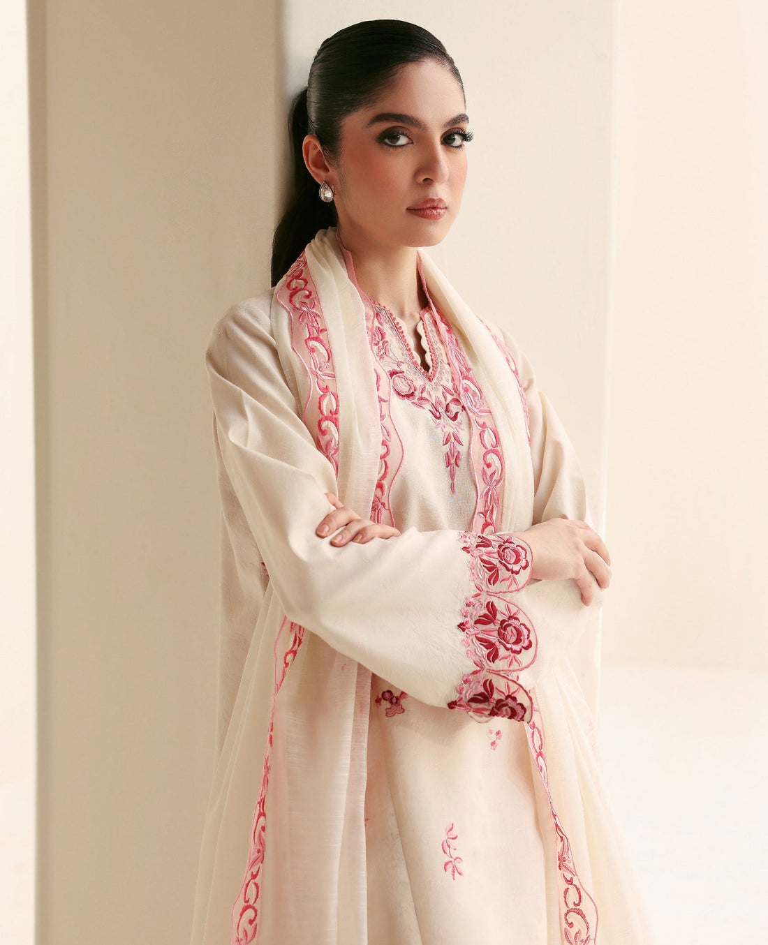 Republic Womenswear | Basics Pre Fall 25 | Camélia - House Of Hania