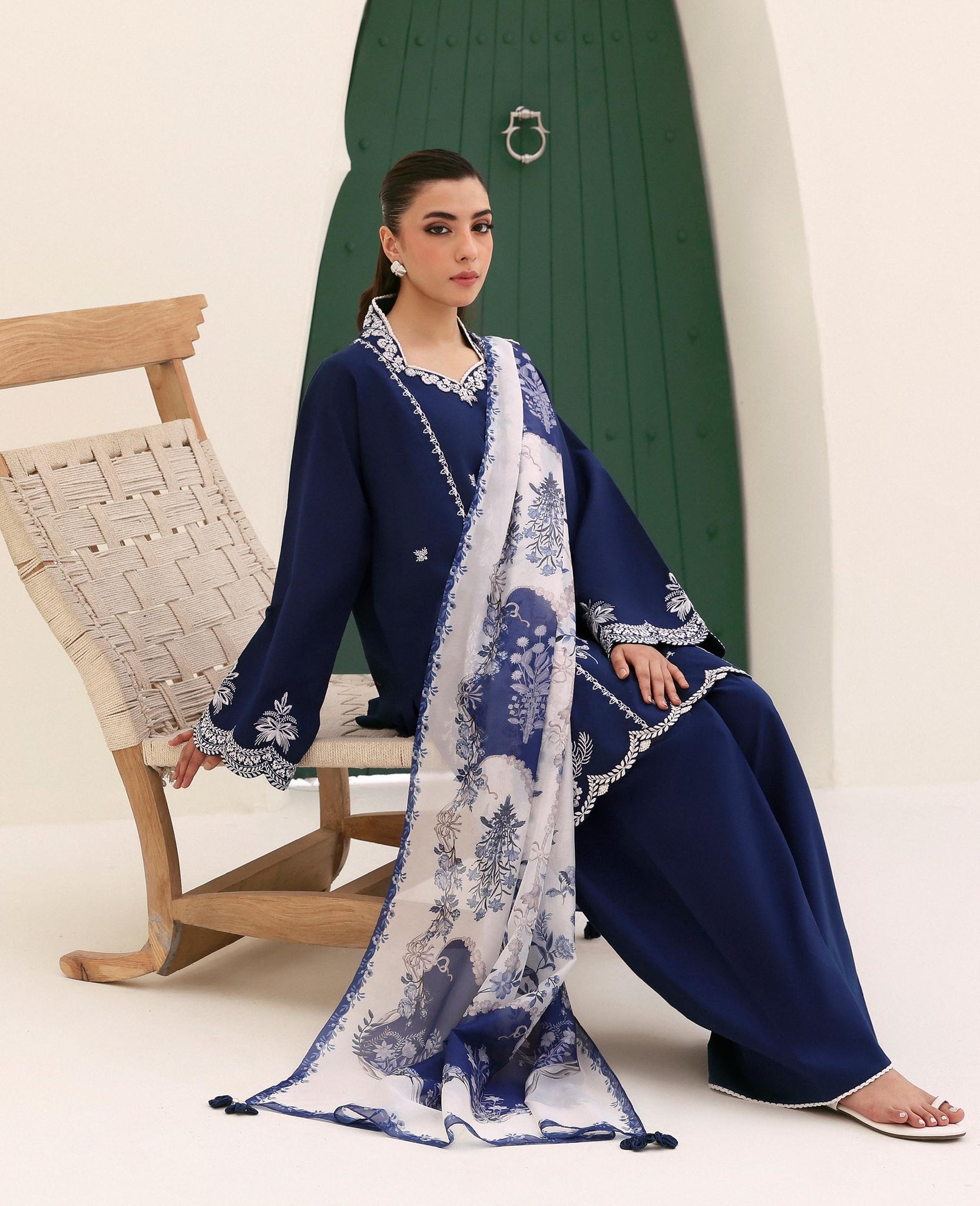 Republic Womenswear | Basics Pre Fall 25 | Dahlia - House Of Hania