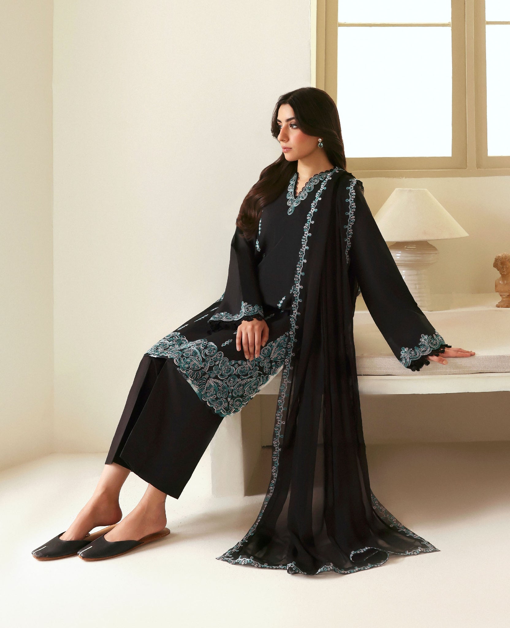 Republic Womenswear | Basics Pre Fall 25 | Noire - House Of Hania