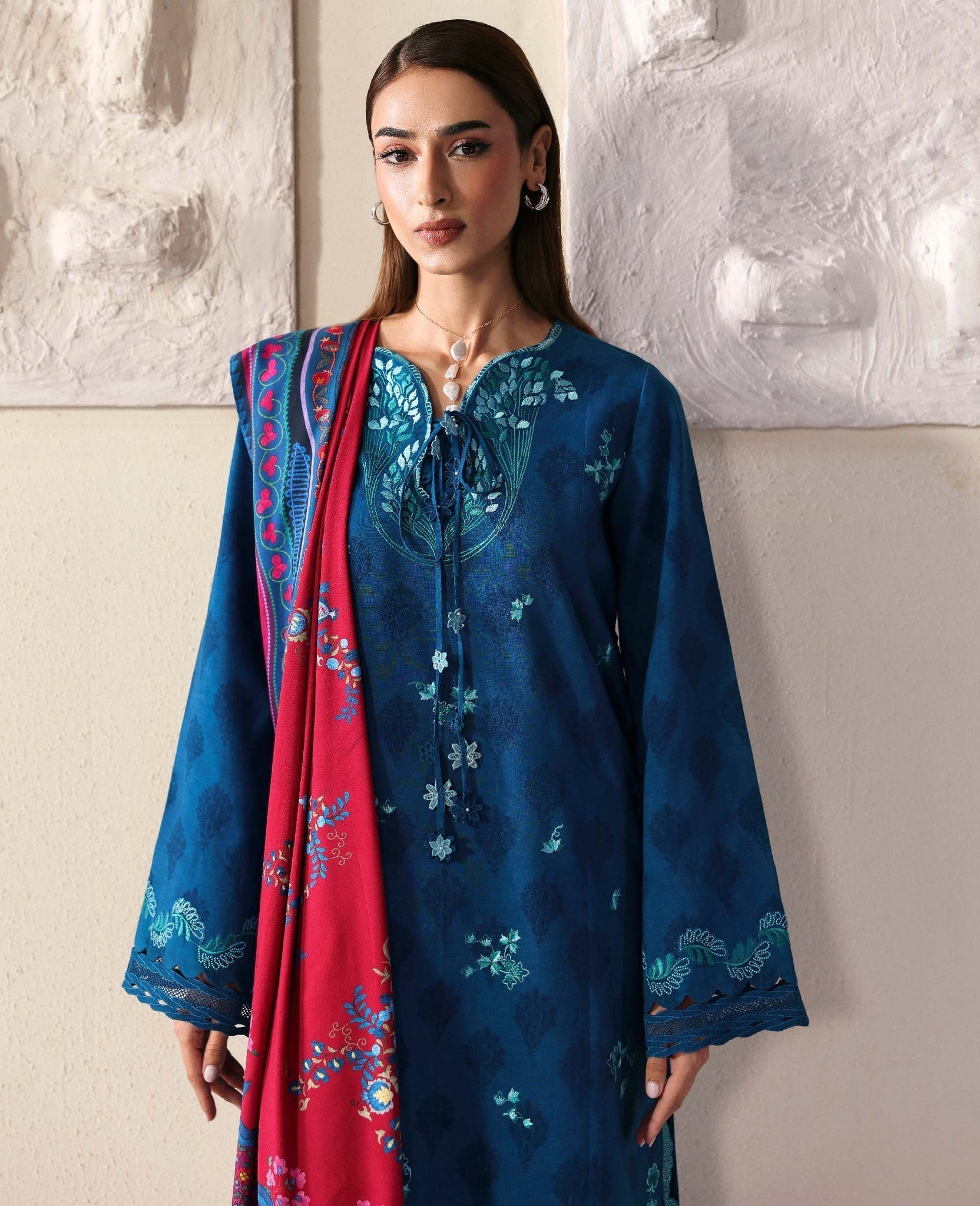 Republic Womenswear | Basics Winter 25 | Isaline - House Of Hania