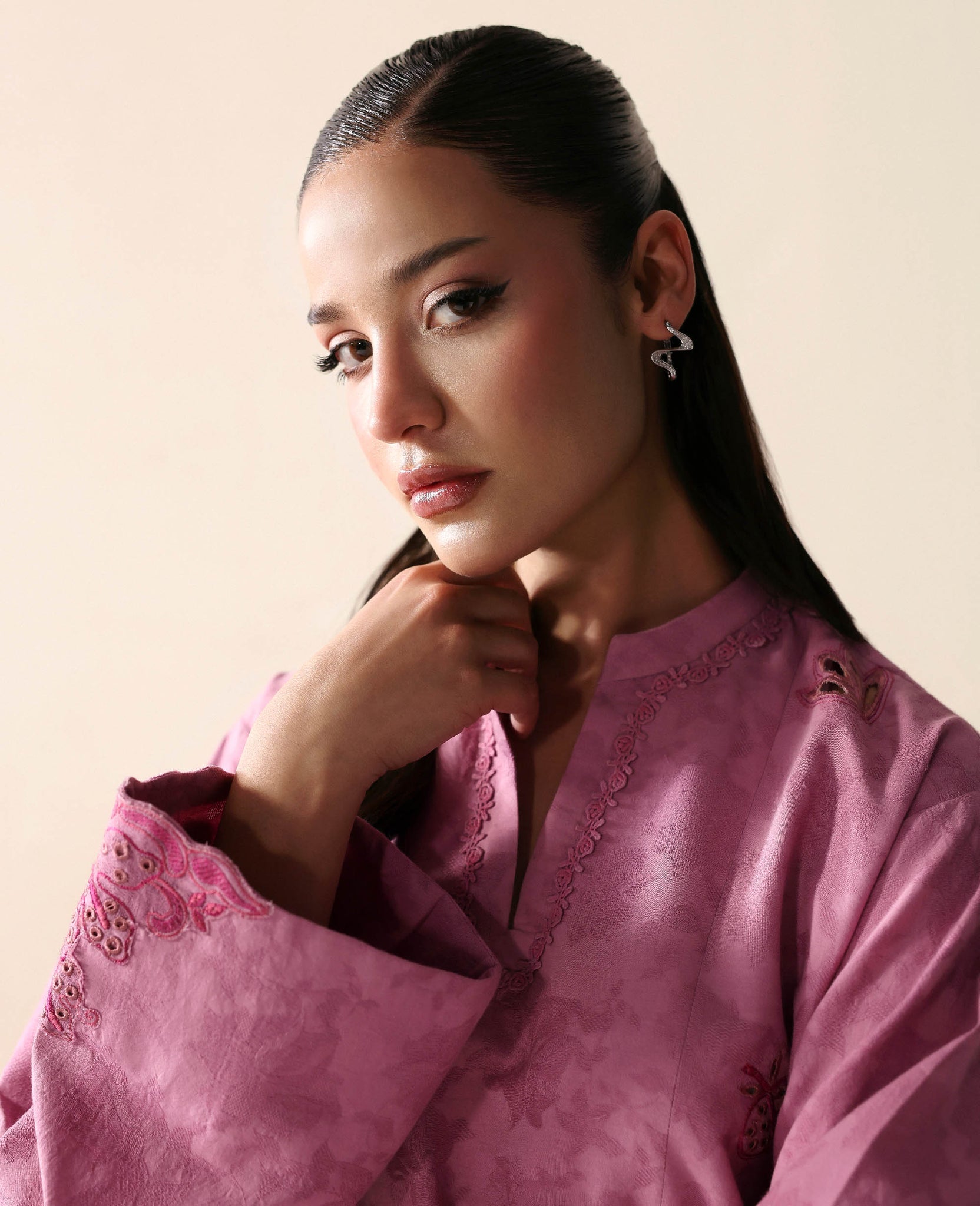 Republic Womenswear | Basics Winter 25 | Élora - House Of Hania