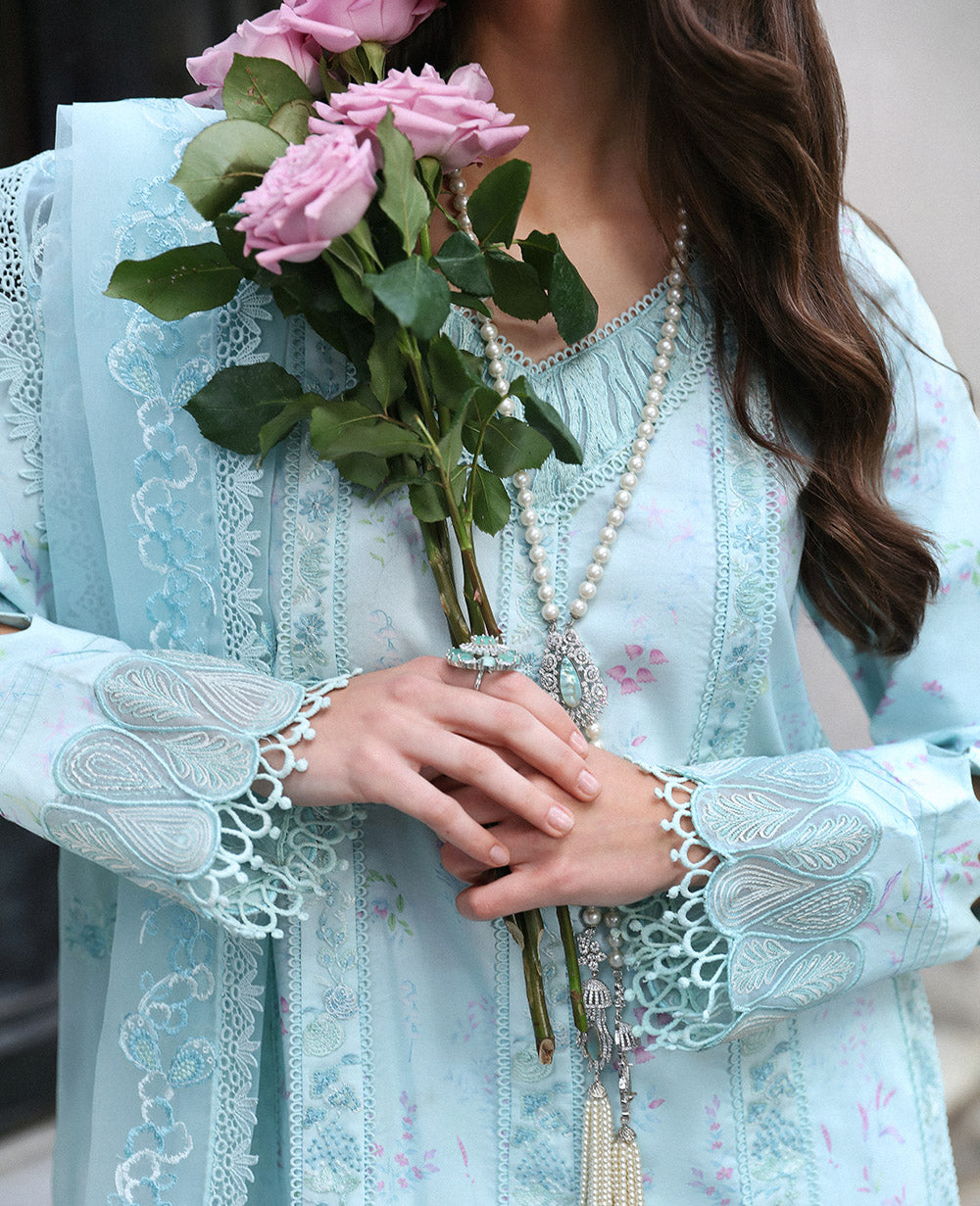 Republic Womenswear | Embroidered Pret 24 | Helga (M-135) - House Of Hania