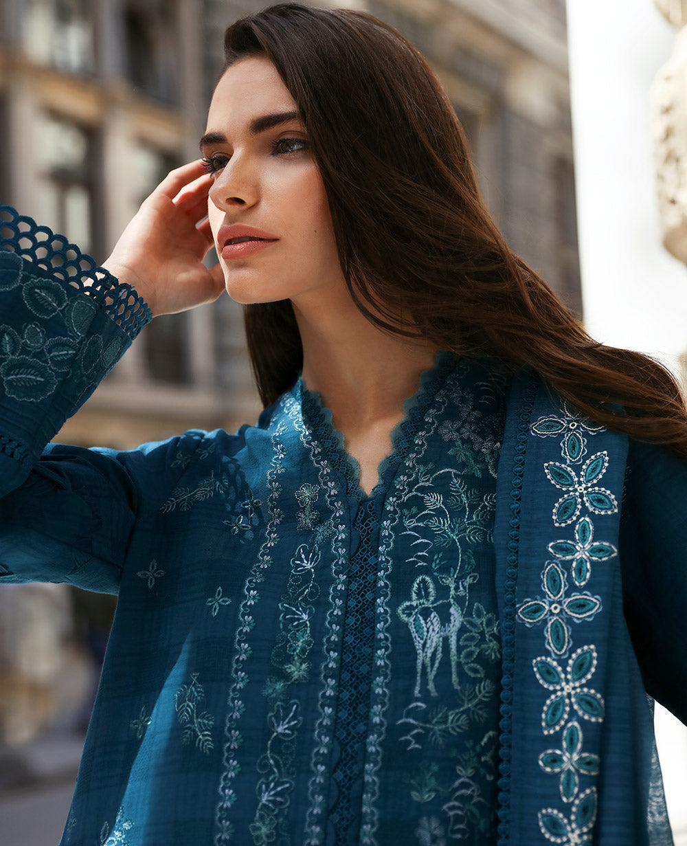 Republic Womenswear | Embroidered Pret 24 | Kaź (M-137) - House Of Hania