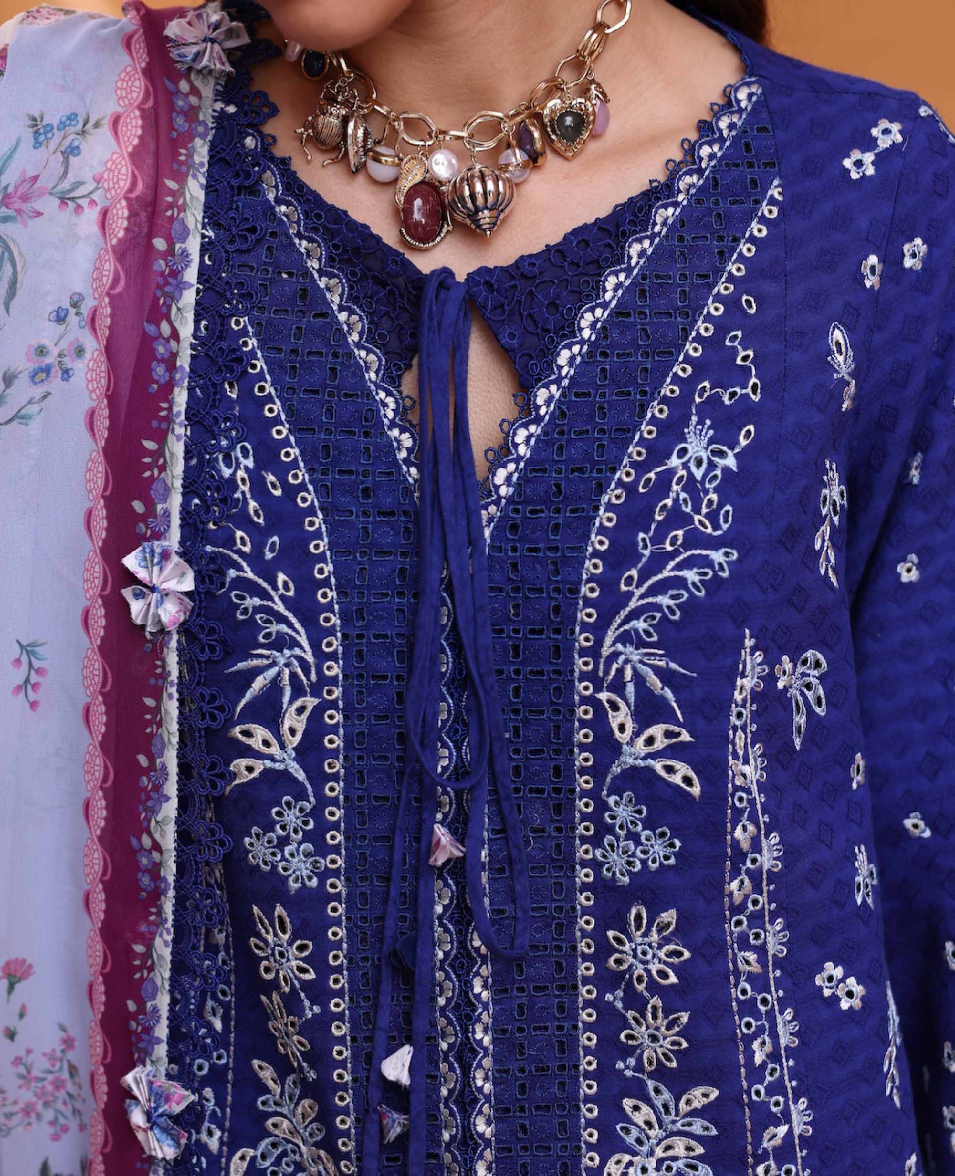 Republic Womenswear | Embroidered Pret 26 | Lumineuse - House Of Hania