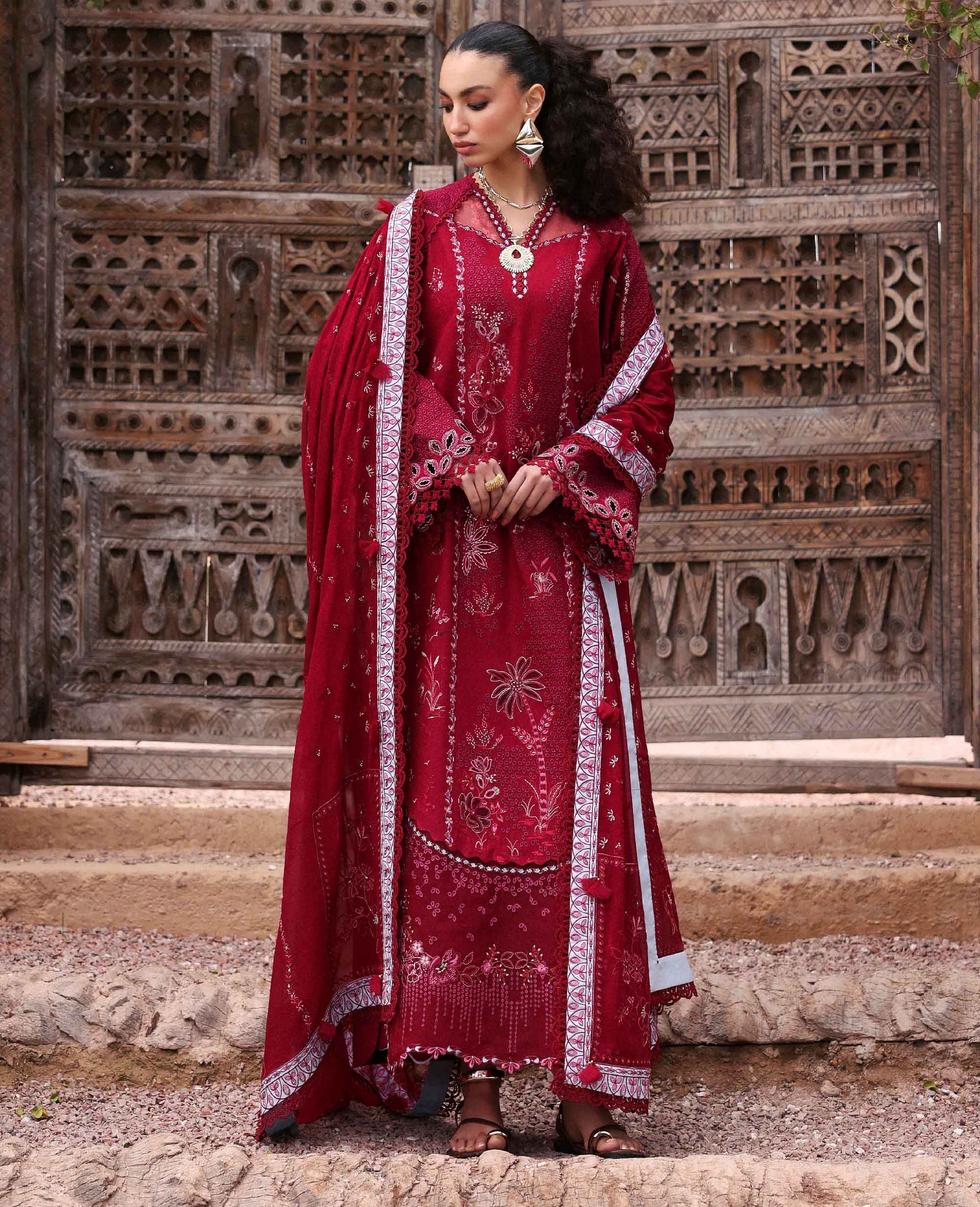 Republic Womenswear | Embroidered Pret 26 | Rosalie - House Of Hania