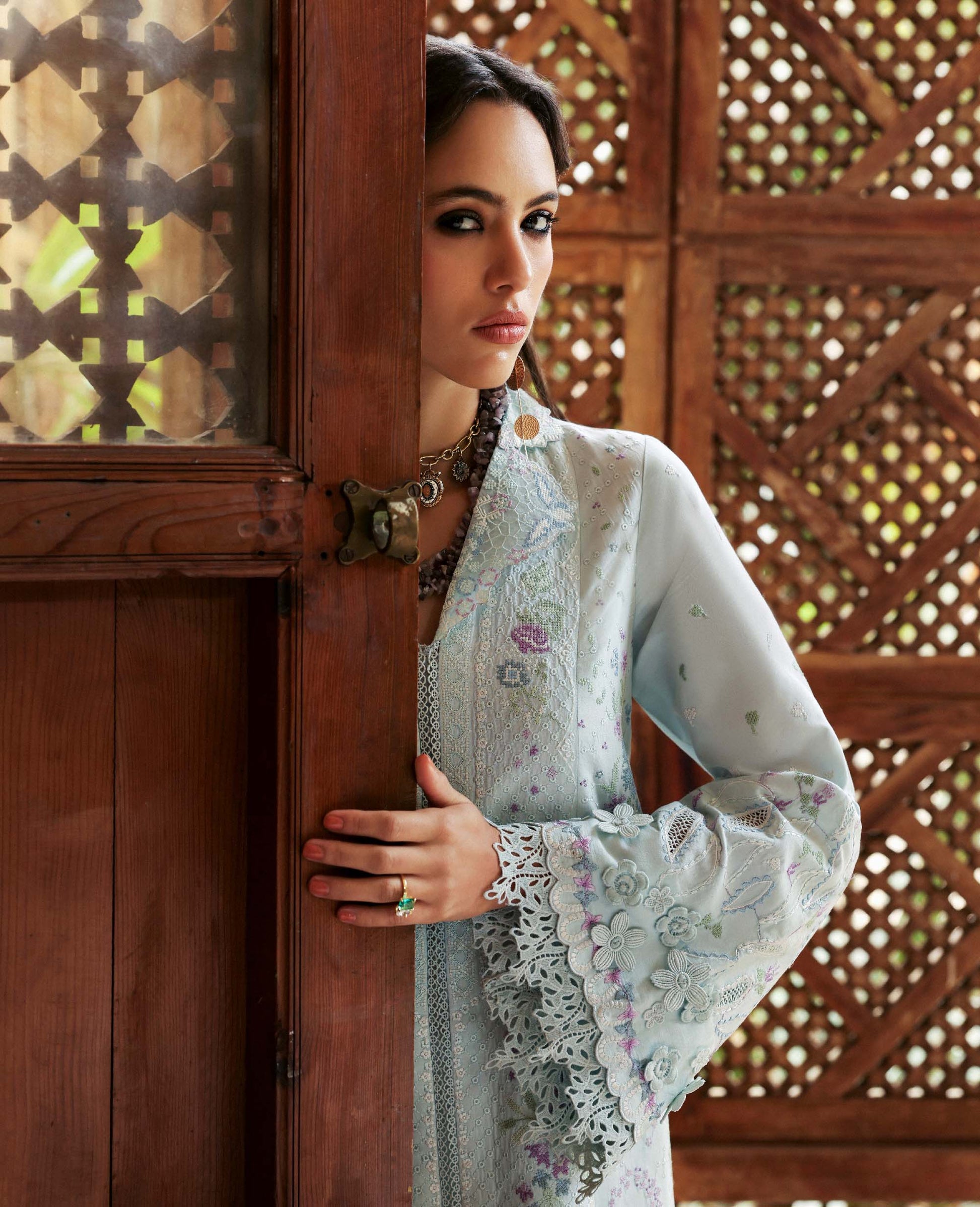 Republic Womenswear | Embroidered Pret 26 | Saphirae - House Of Hania