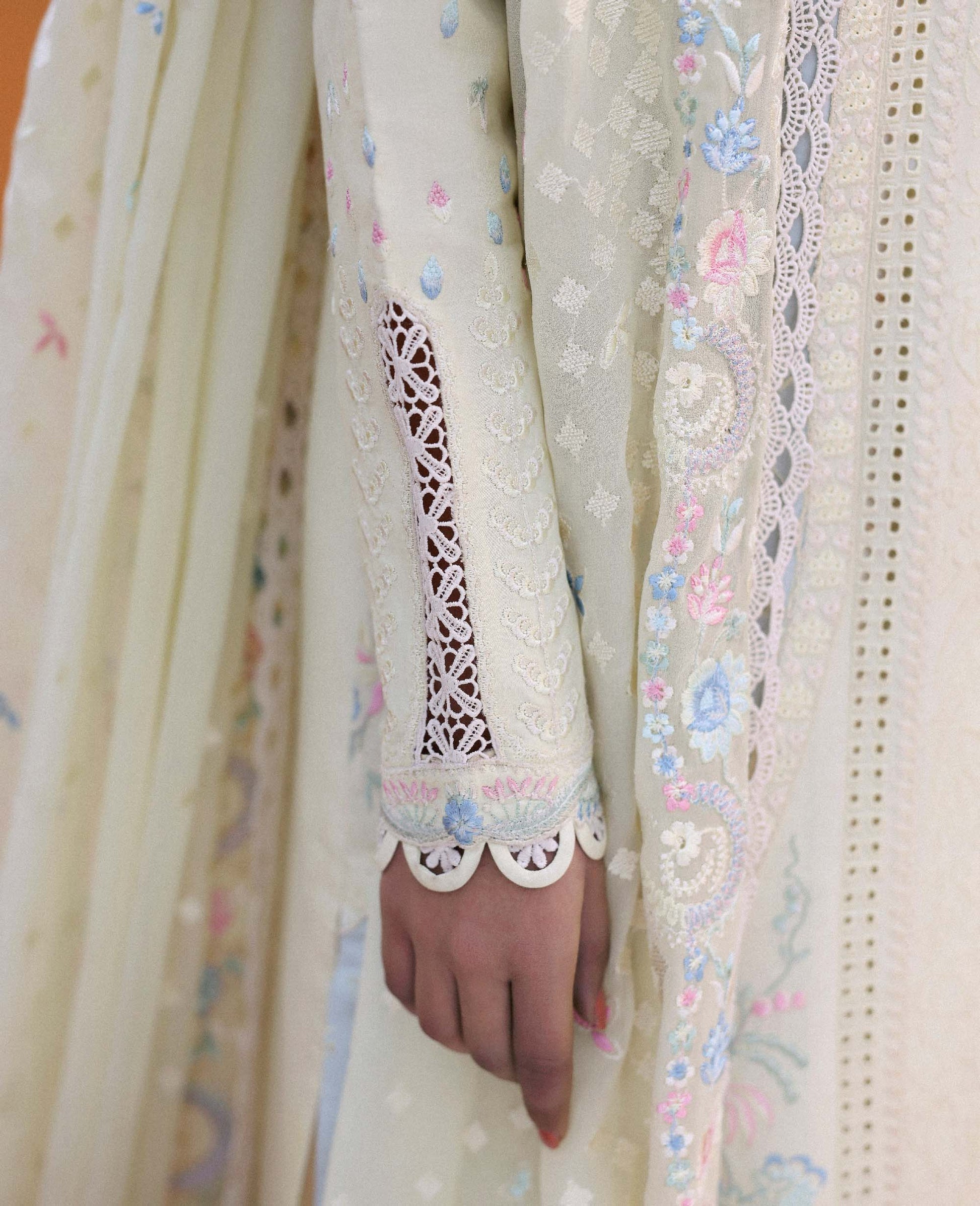 Republic Womenswear | Embroidered Pret 26 | Serenite - House Of Hania