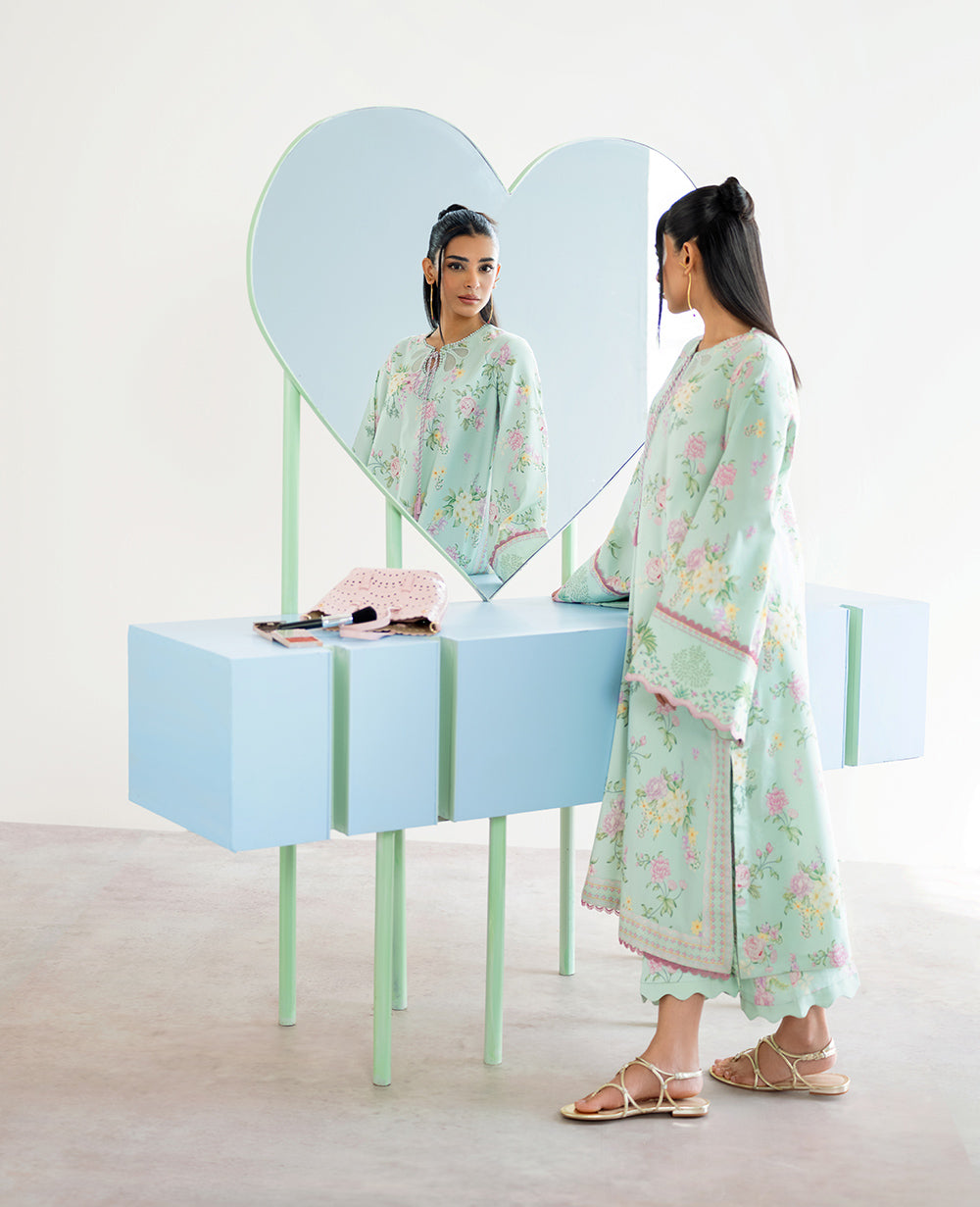 Republic Womenswear | Essentials 25 | ES-185 - House Of Hania