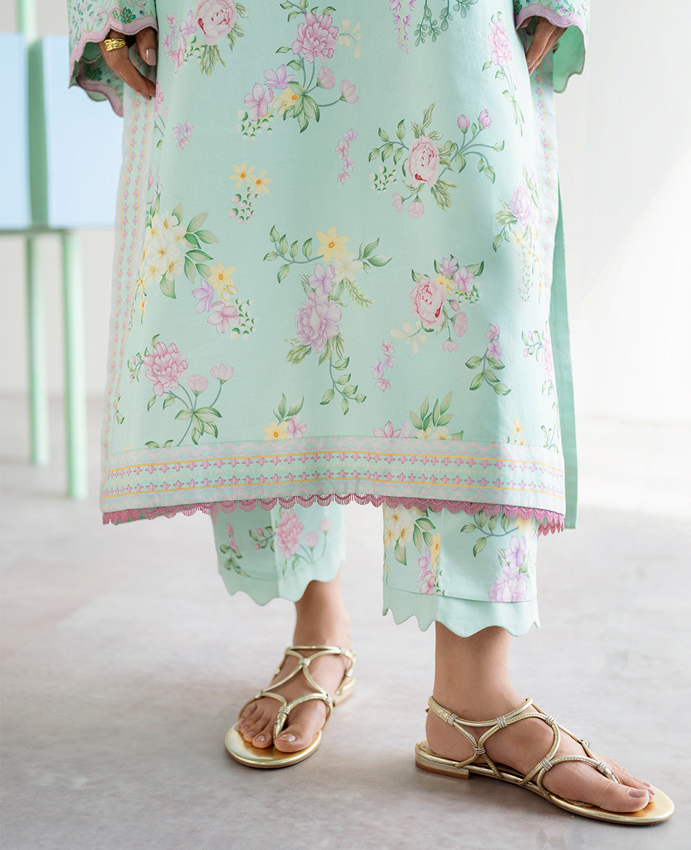 Republic Womenswear | Essentials 25 | ES-185 - House Of Hania