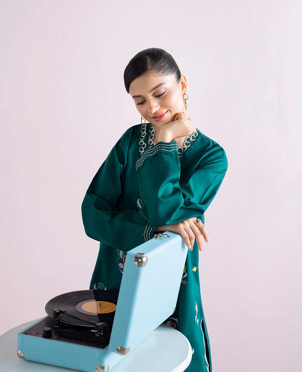 Republic Womenswear | Essentials 25 | ES-188 - House Of Hania