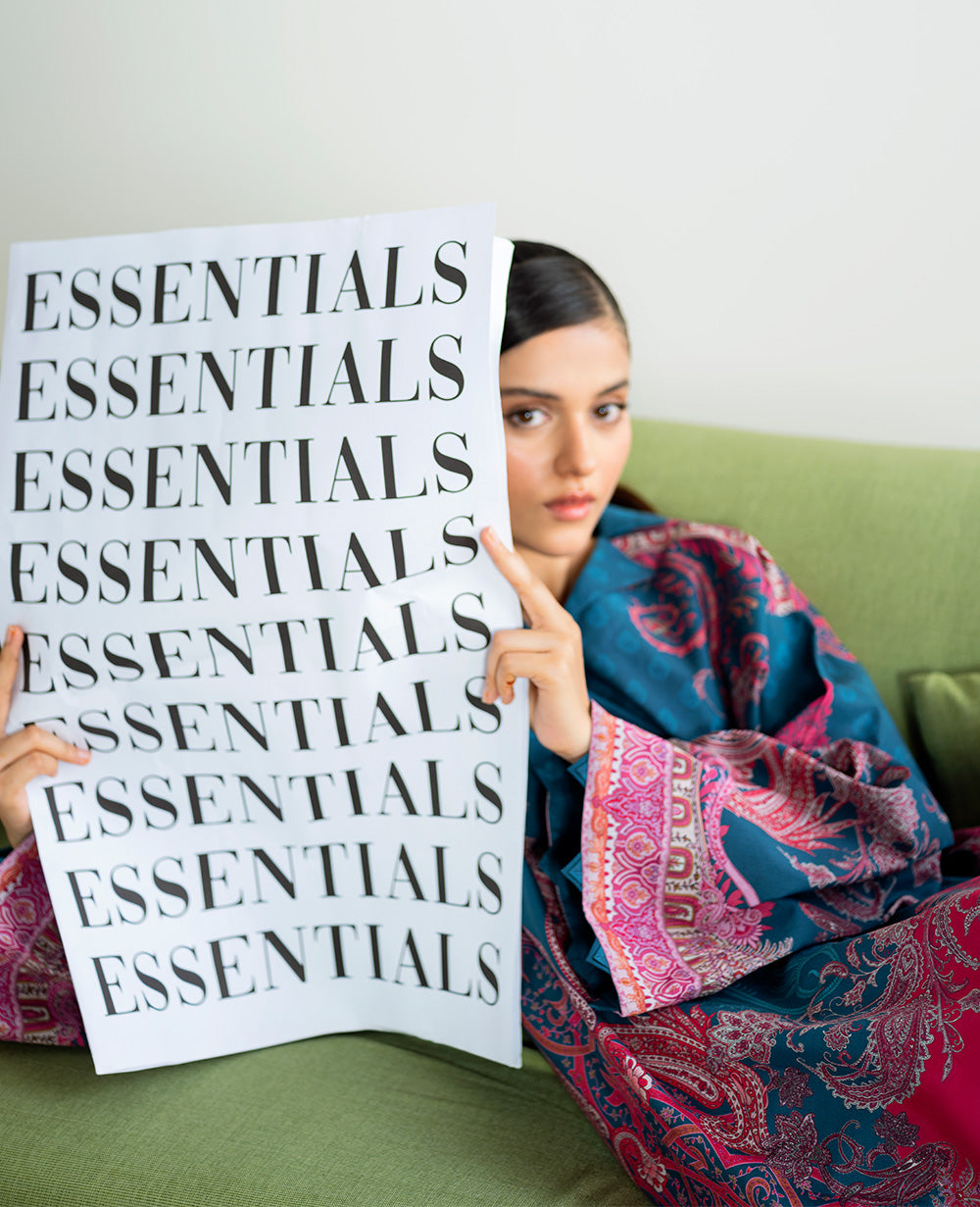 Republic Womenswear | Essentials 25 | ES-202 - House Of Hania