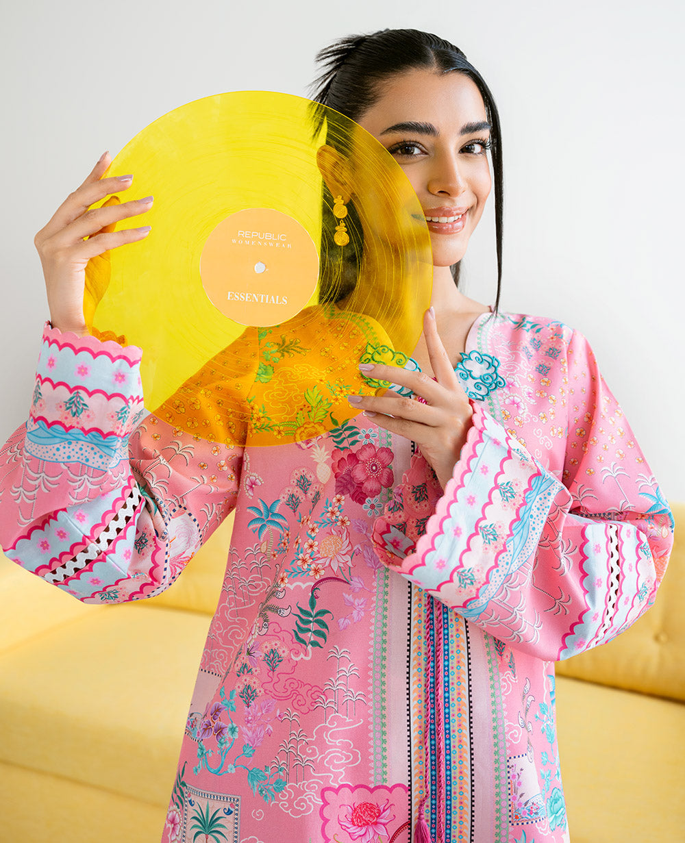 Republic Womenswear | Essentials 25 | ES-204 - House Of Hania