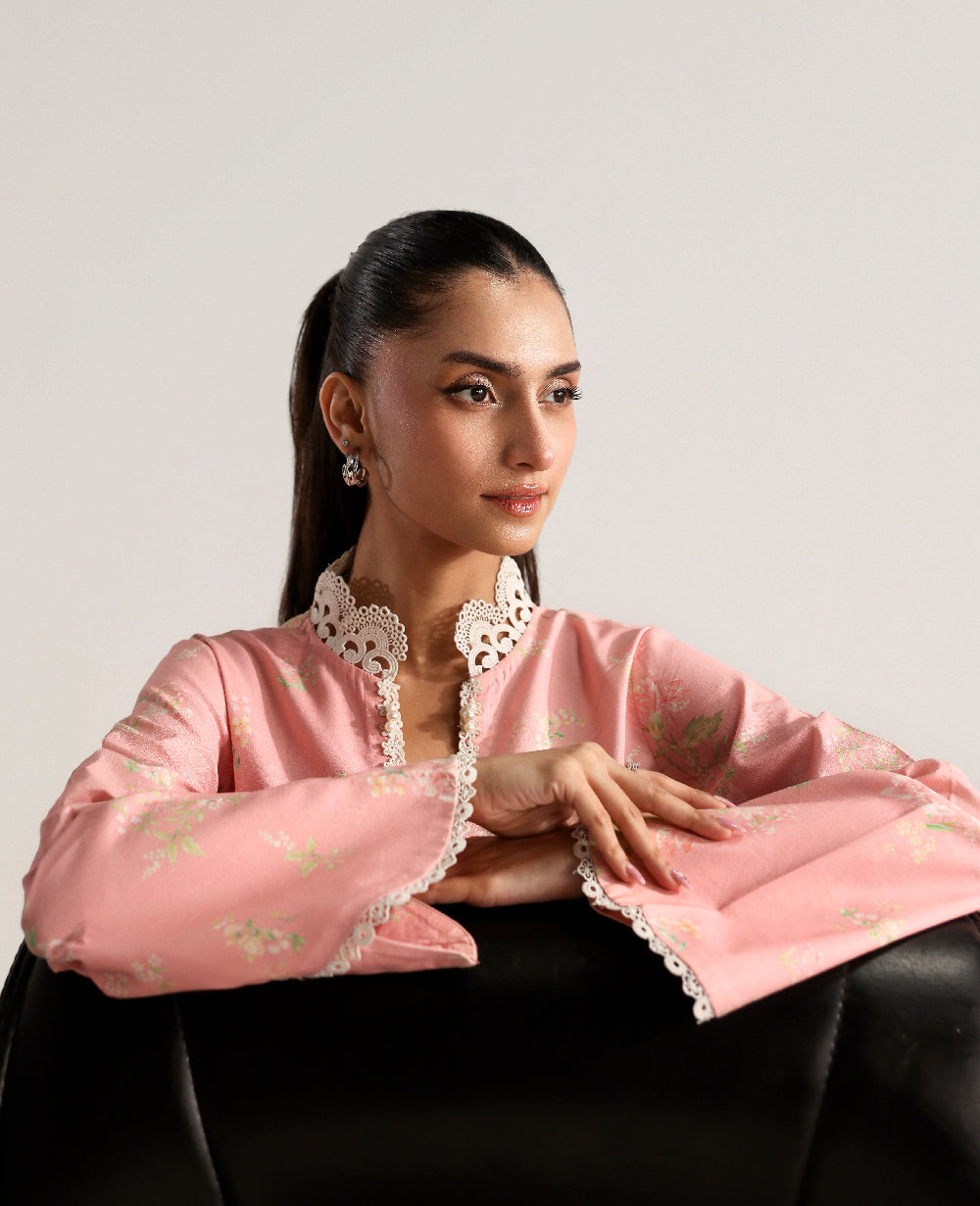 Republic Womenswear | Essentials Pre Fall | Roselle - House Of Hania