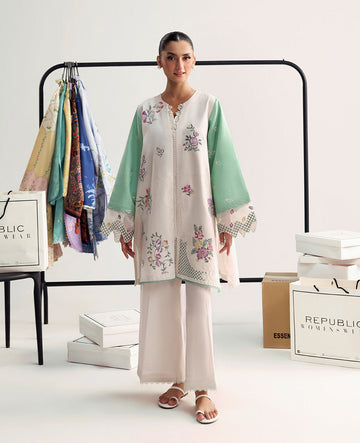 Republic Womenswear | Essentials Pre Fall | Serenya - House Of Hania