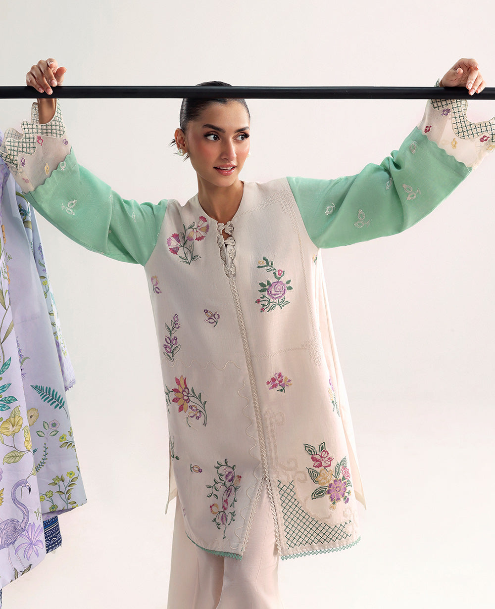 Republic Womenswear | Essentials Pre Fall | Serenya - House Of Hania