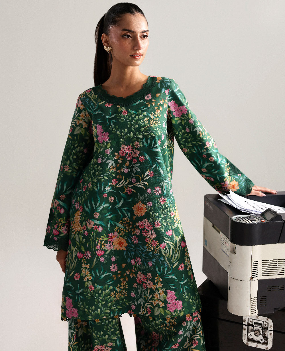Republic Womenswear | Essentials Pre Fall | Zinnia - House Of Hania
