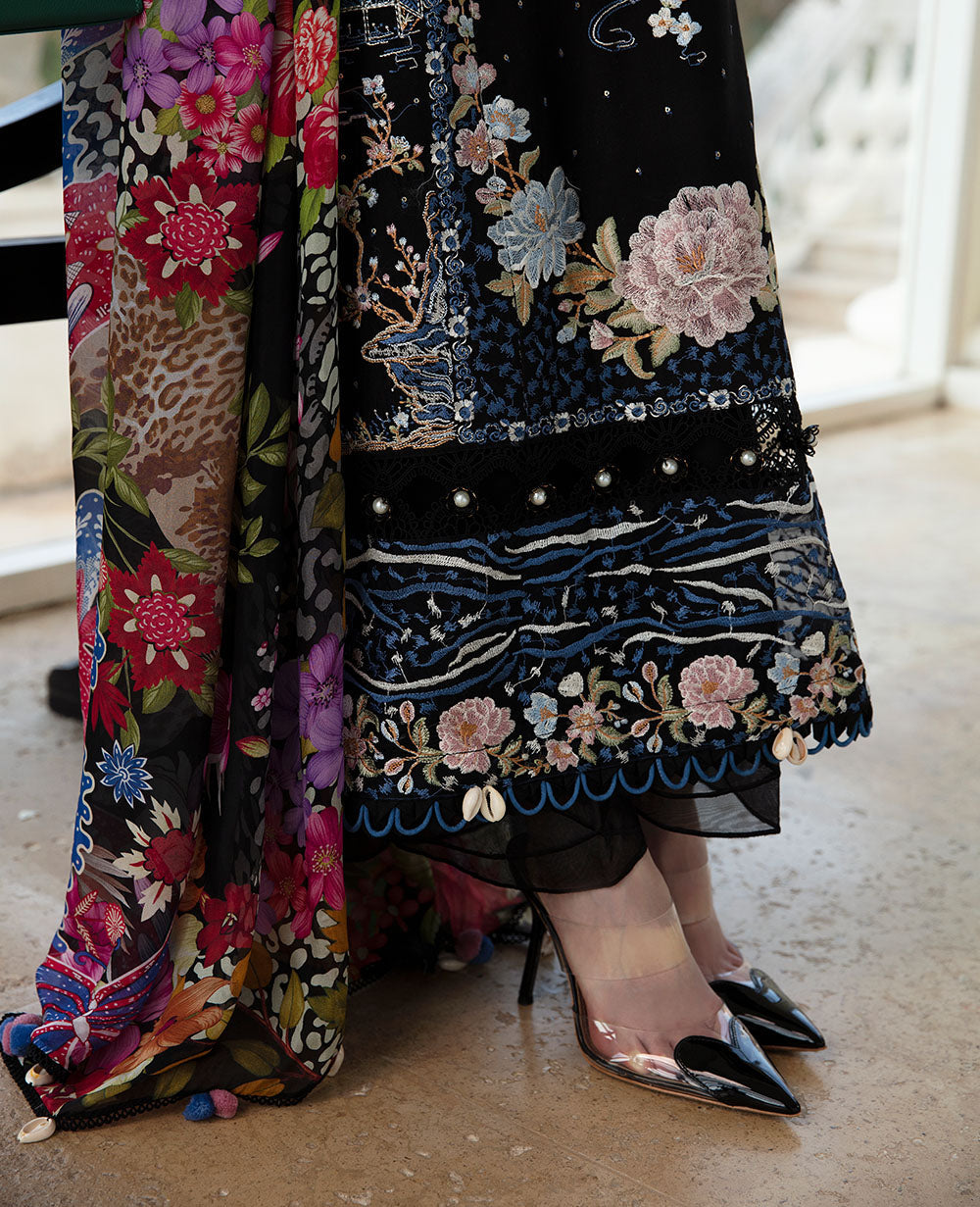 Republic Womenswear | Ilana Eid Luxury Lawn | M????????????????line - House Of Hania