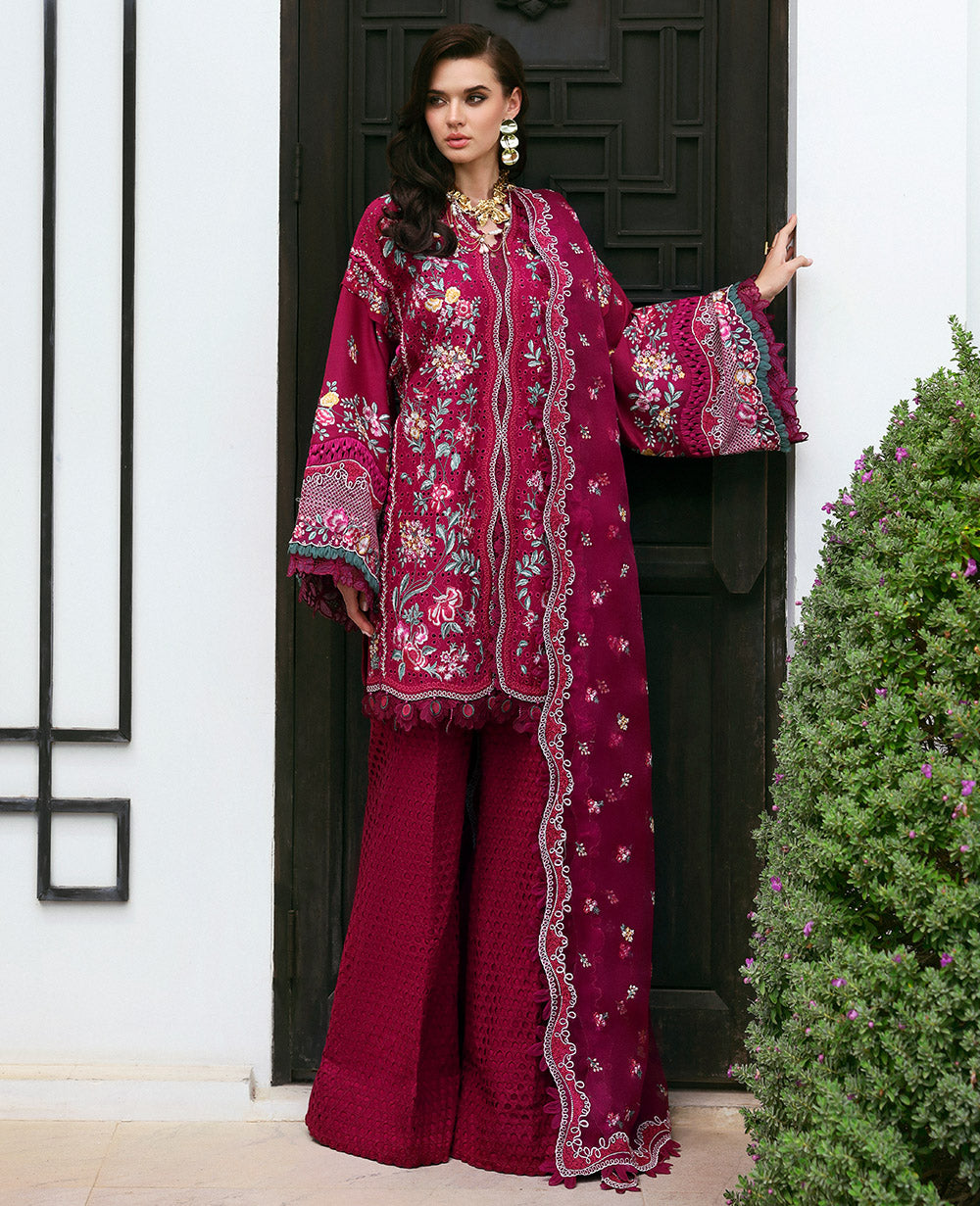 Republic Womenswear | Kalani Eid Luxury Lawn 25 | D2-A - Ayla - House Of Hania