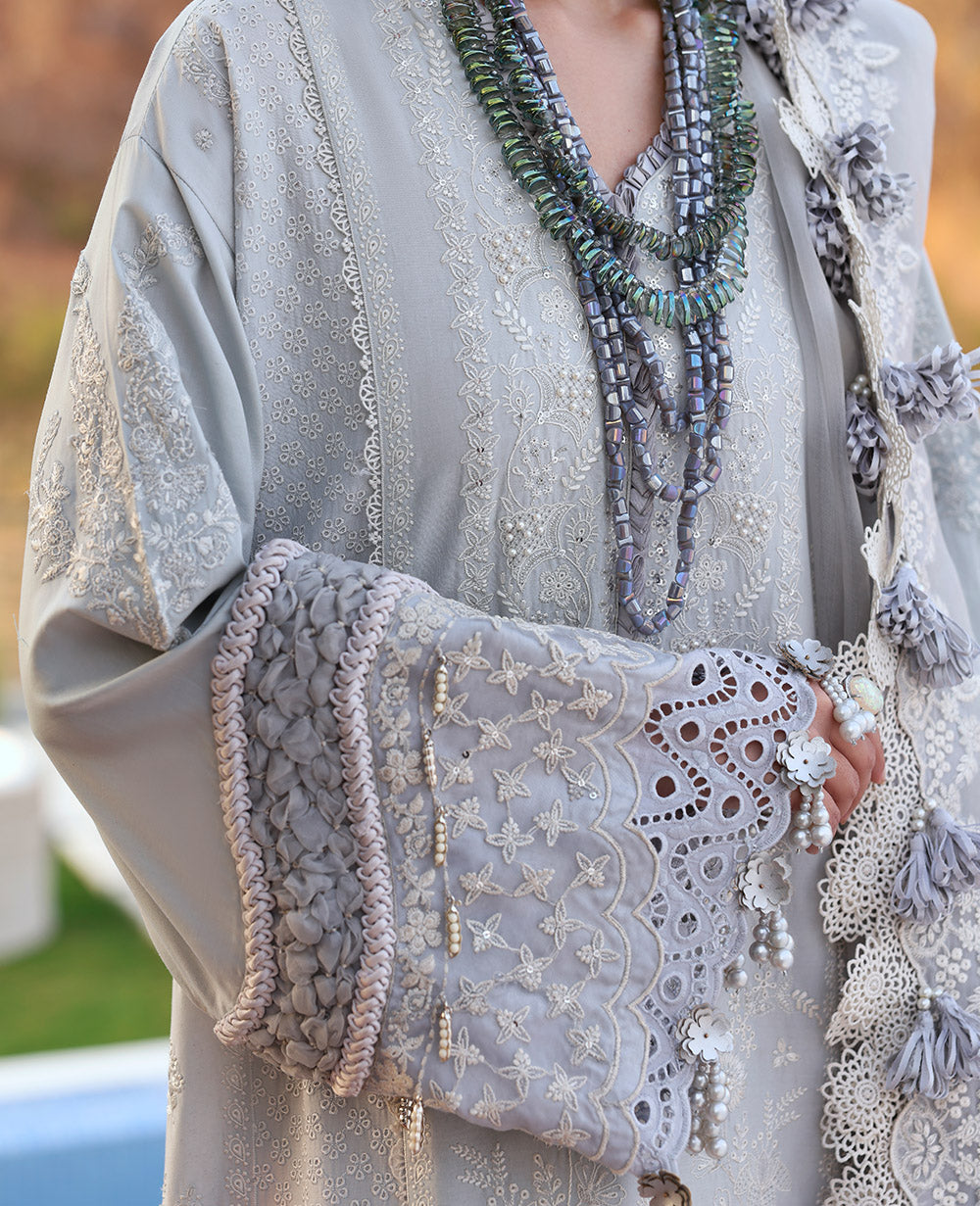 Republic Womenswear | Kalani Eid Luxury Lawn 25 | D3-B - Sitara - House Of Hania