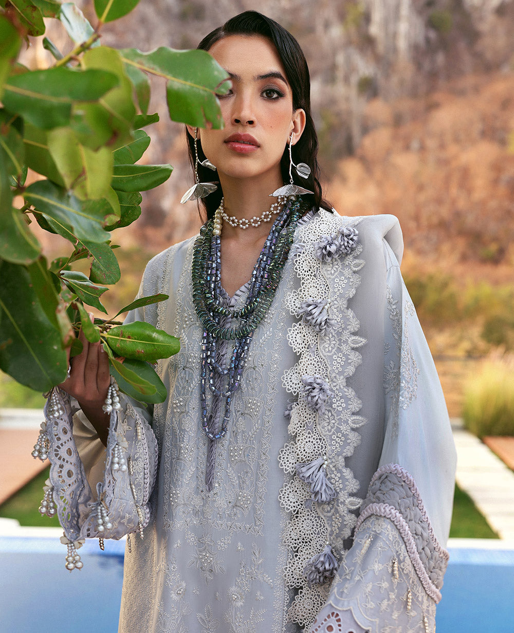 Republic Womenswear | Kalani Eid Luxury Lawn 25 | D3-B - Sitara - House Of Hania