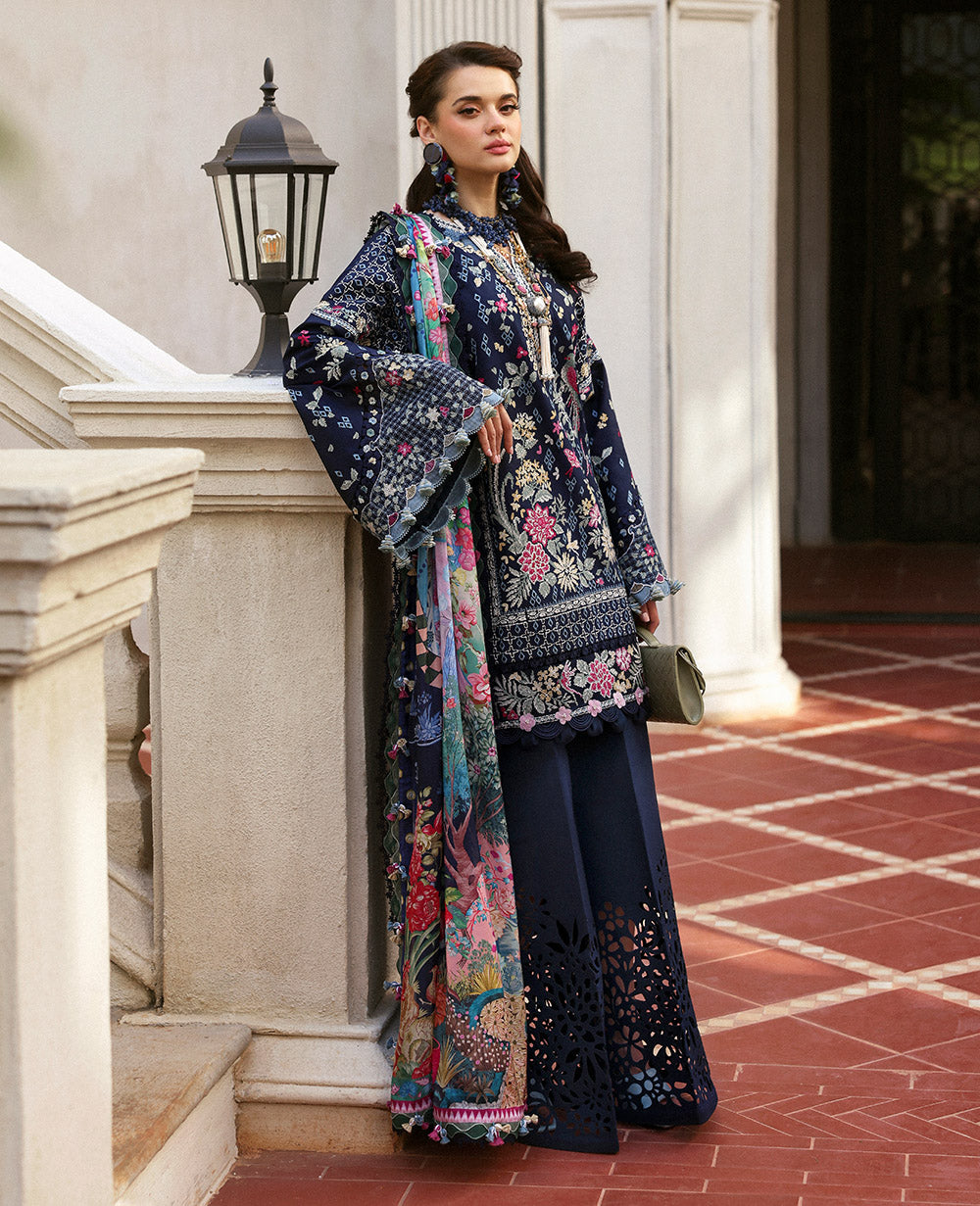 Republic Womenswear | Kalani Eid Luxury Lawn 25 | D5-B - Nyra - House Of Hania