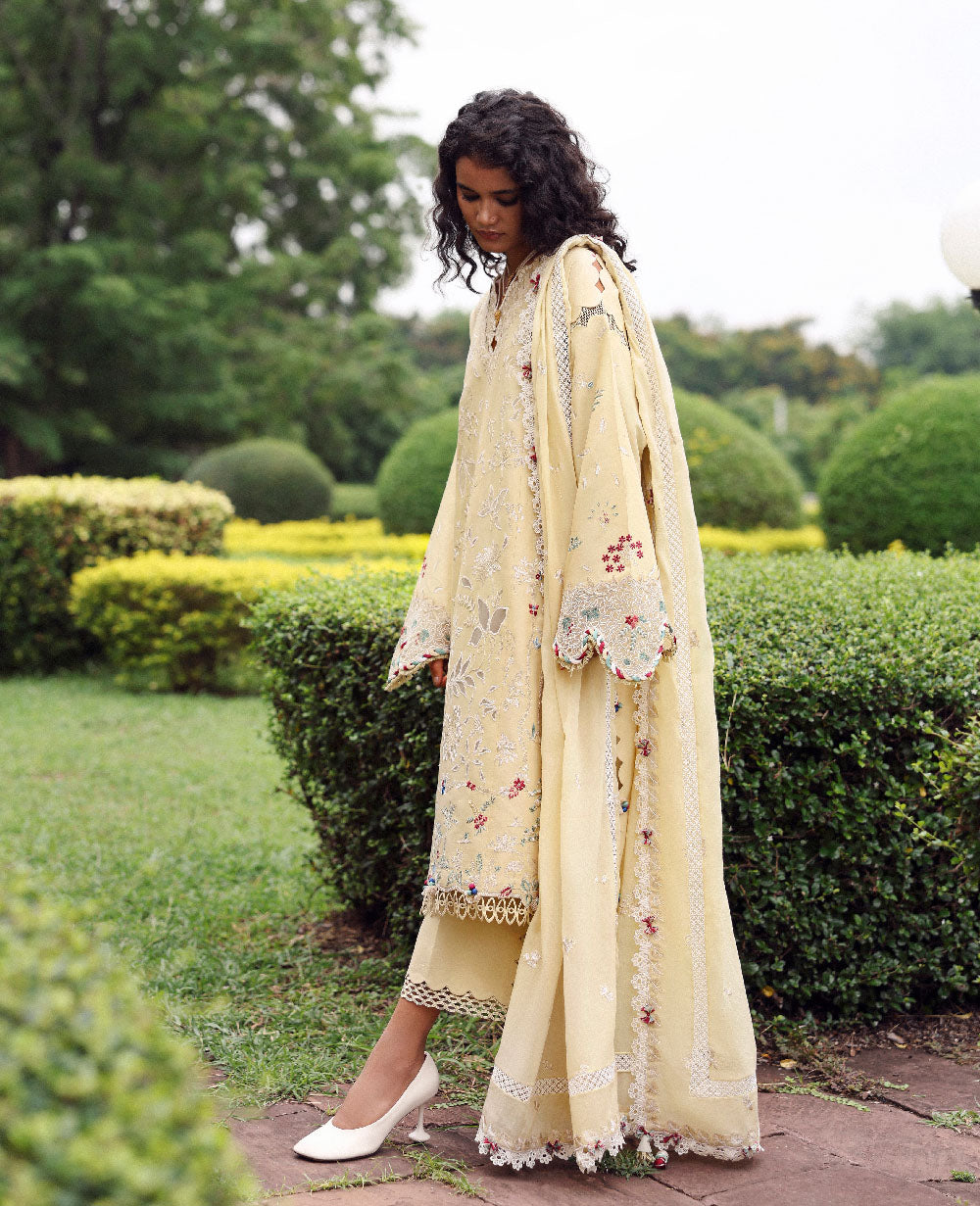 Republic Womenswear | Lilas Lawn 26 | Elaris - House Of Hania