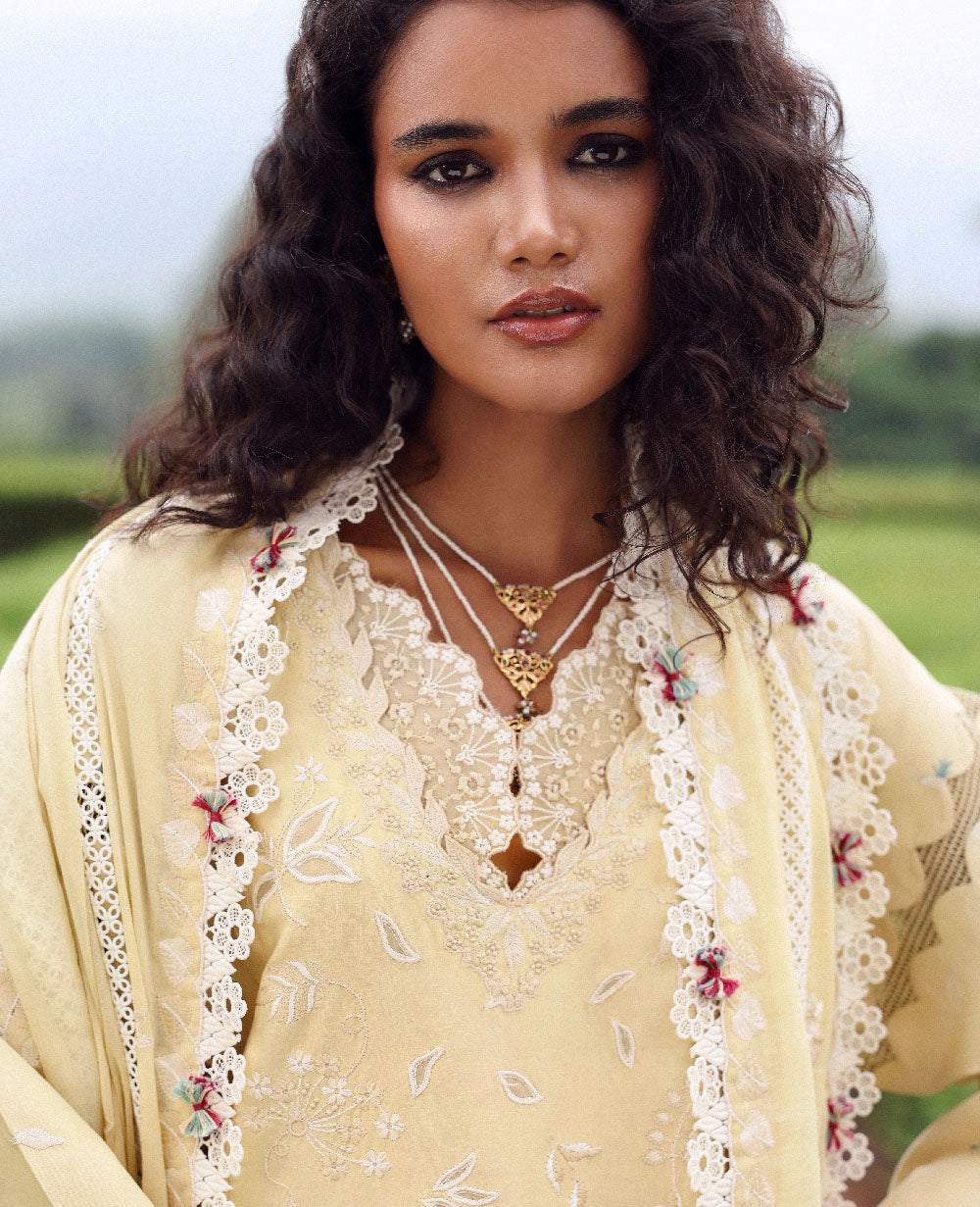 Republic Womenswear | Lilas Lawn 26 | Elaris - House Of Hania