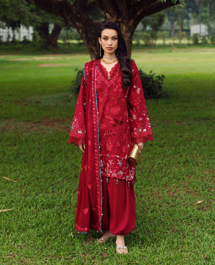 Republic Womenswear | Lilas Lawn 26 | Isara - House Of Hania