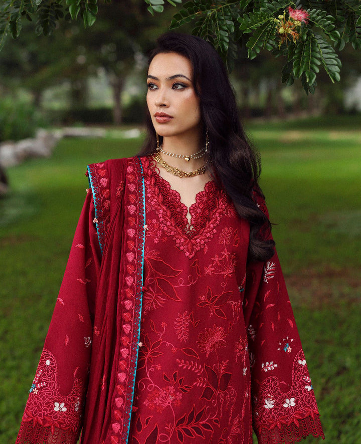 Republic Womenswear | Lilas Lawn 26 | Isara - House Of Hania