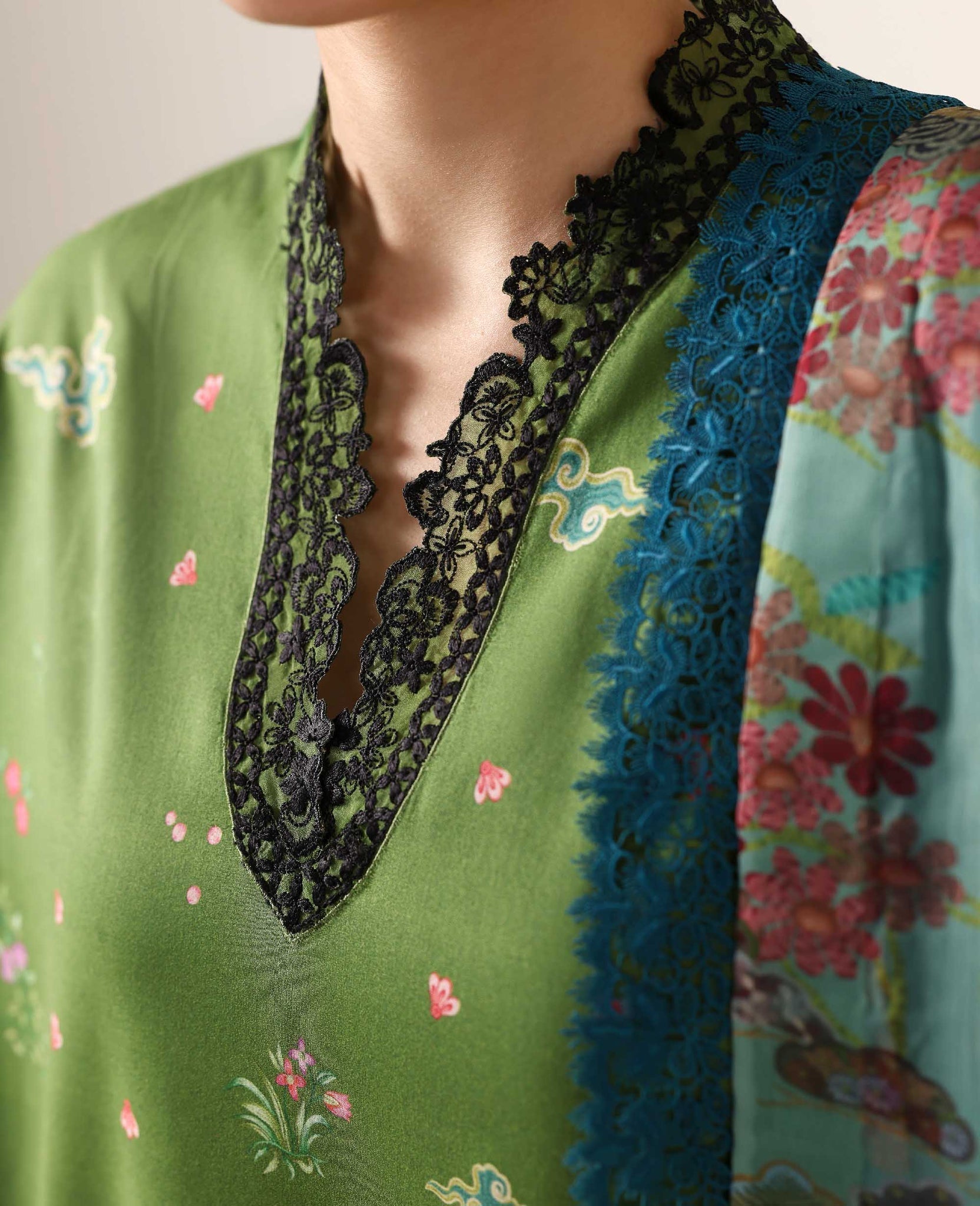 Republic Womenswear | Neoma Summer Prints 26 | Eïra - House Of Hania
