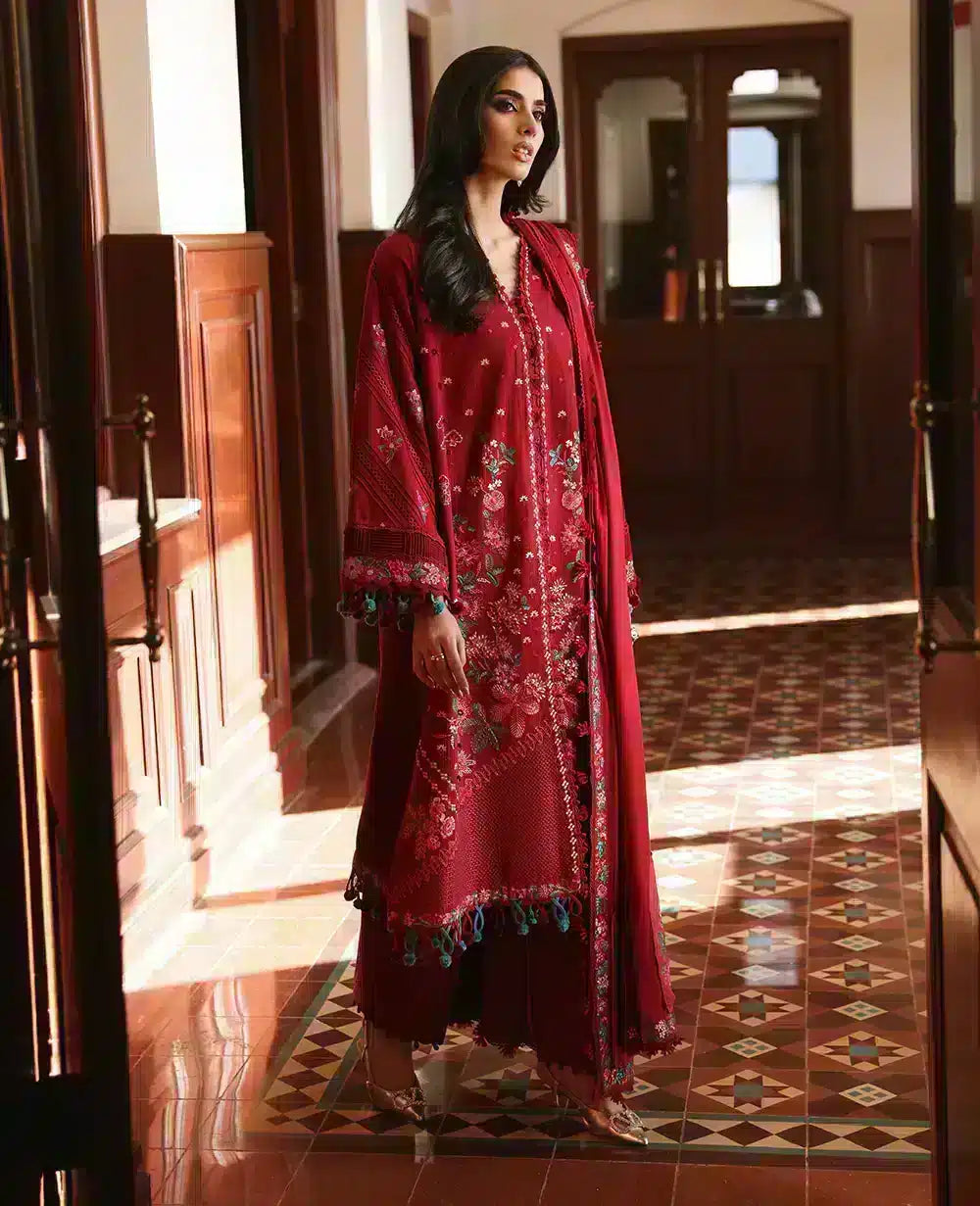Republic Womenswear | Noemei Luxury Shawl 23 | NWU23-D1-A - House Of Hania