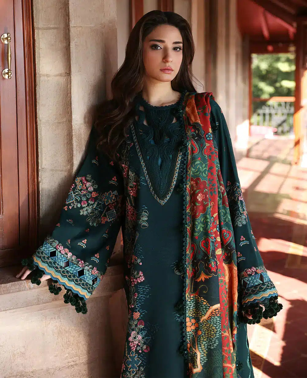 Republic Womenswear | Noemei Luxury Shawl 23 | NWU23-D6-B - House Of Hania
