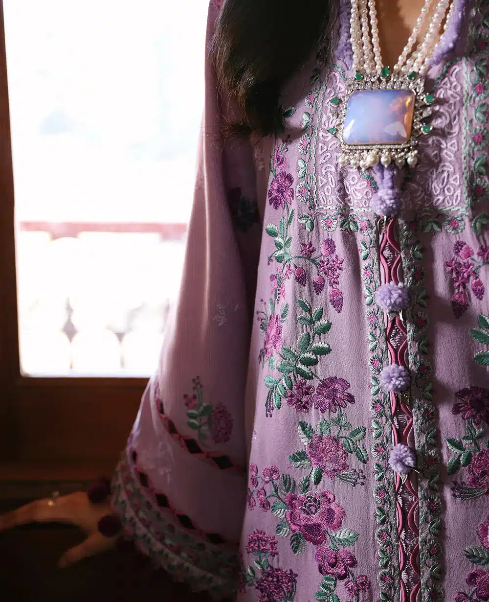 Republic Womenswear | Noemei Luxury Shawl 23 | NWU23-D7-A - House Of Hania